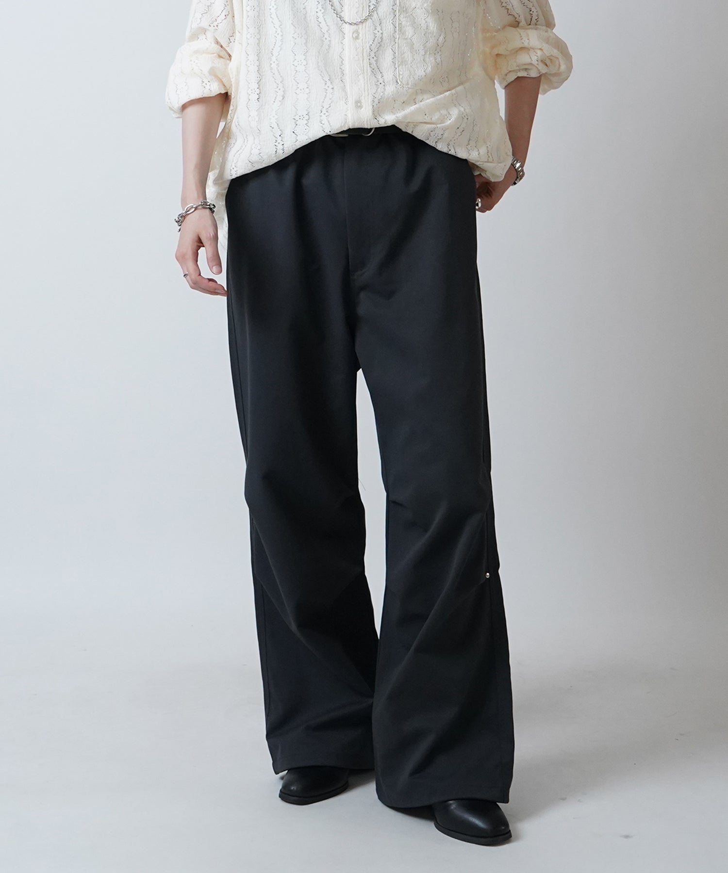 24SS リベット付 デザインパラシュートパンツ 裾ドローコード ワイドストレートスノーパンツ