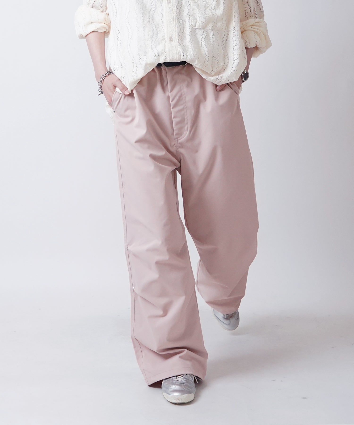 24SS リベット付 デザインパラシュートパンツ 裾ドローコード ワイドストレートスノーパンツ
