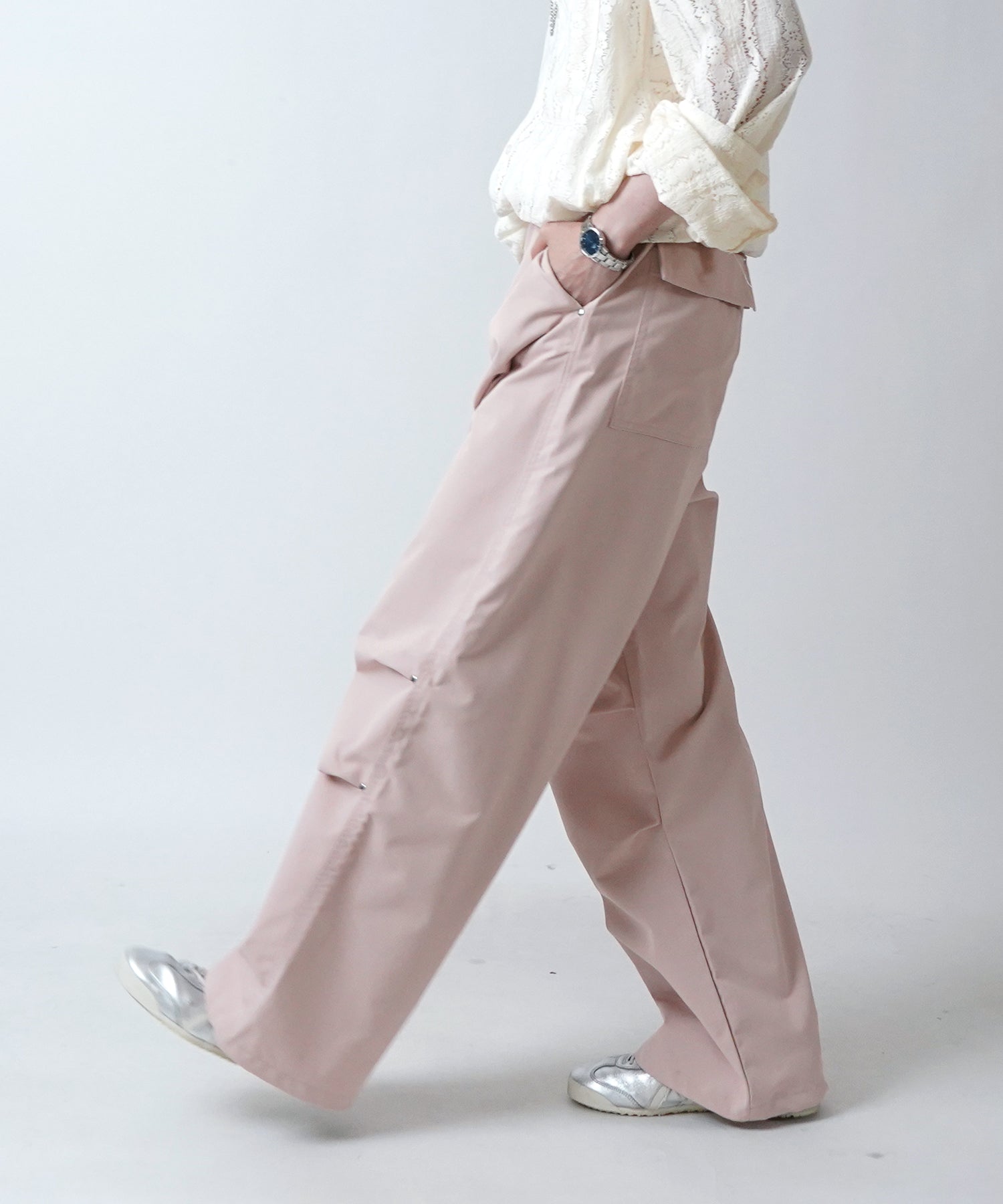 24SS リベット付 デザインパラシュートパンツ 裾ドローコード ワイドストレートスノーパンツ
