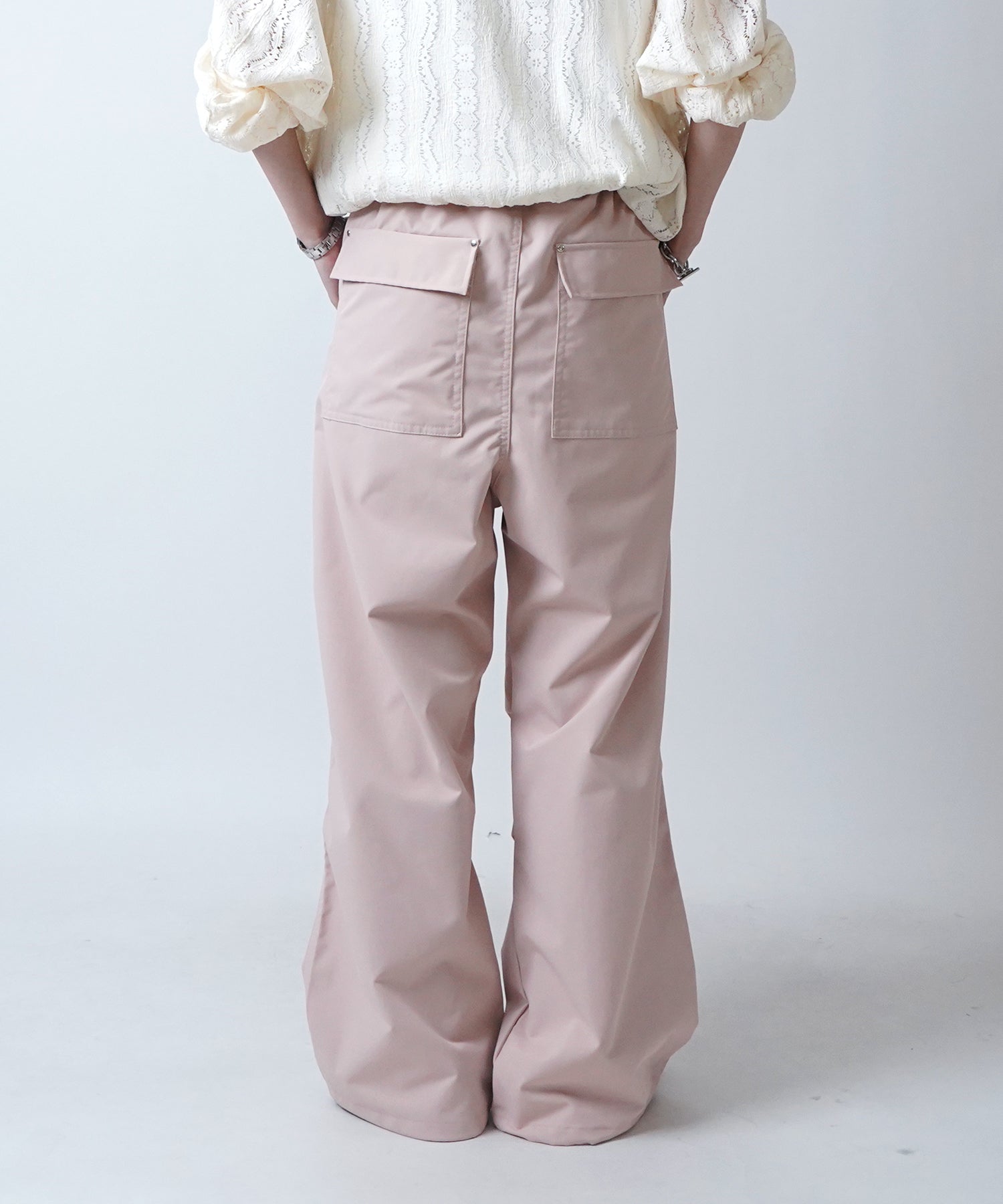 24SS リベット付 デザインパラシュートパンツ 裾ドローコード ワイドストレートスノーパンツ