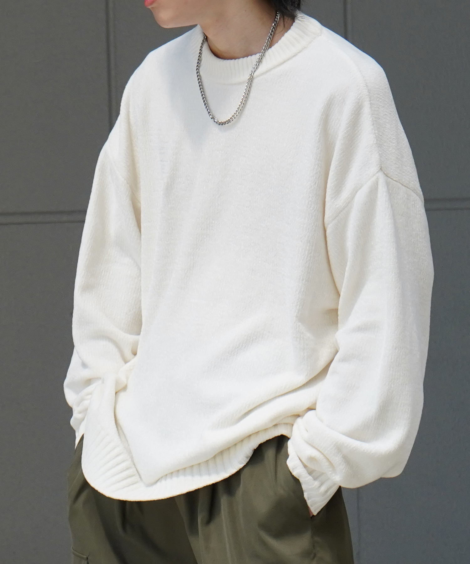 ルーズシルエット クルーネック ナチュラルベーシックプルオーバーニット