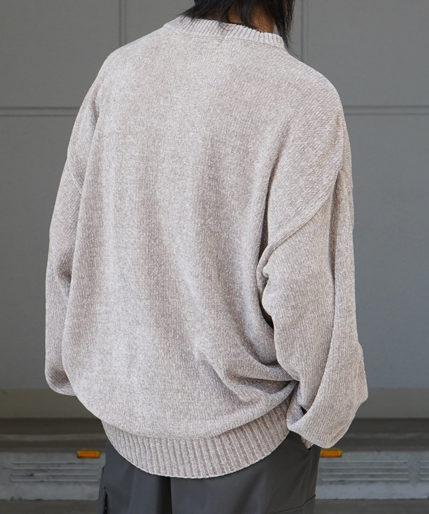 ルーズシルエット クルーネック ナチュラルベーシックプルオーバーニット