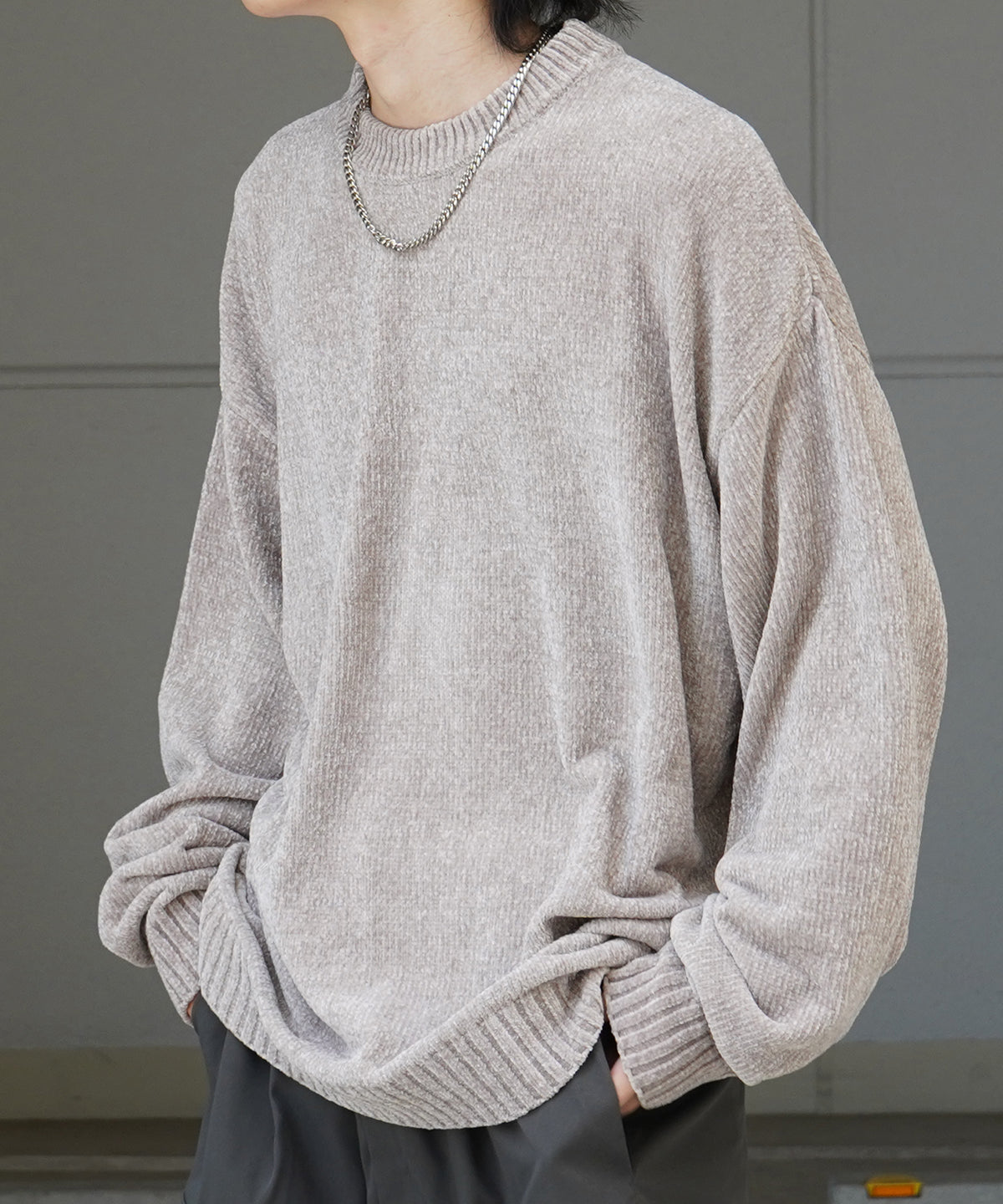 ルーズシルエット クルーネック ナチュラルベーシックプルオーバーニット
