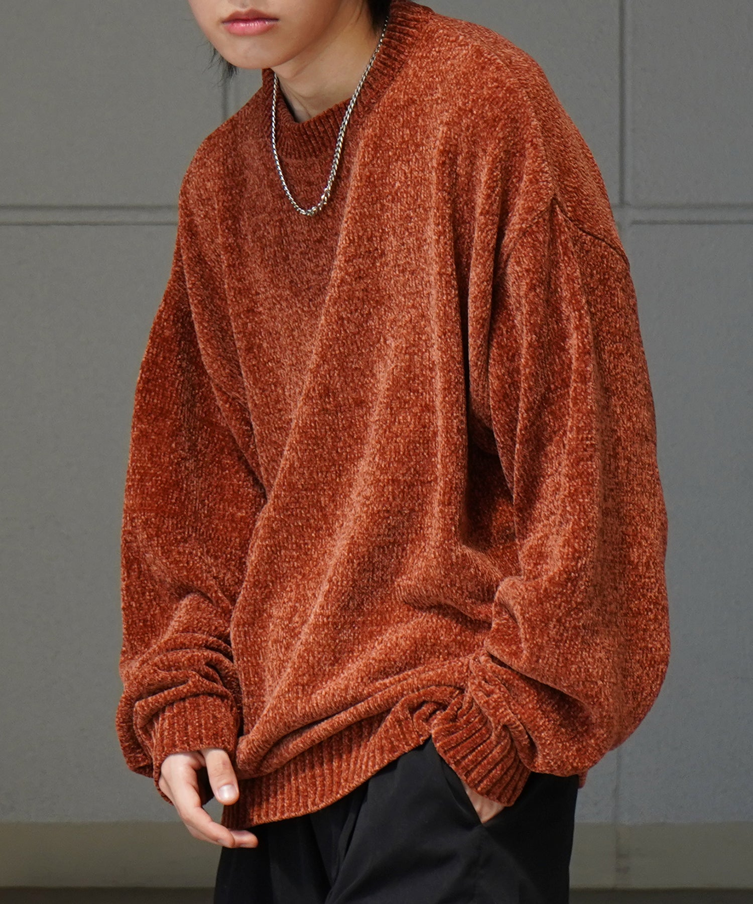 ルーズシルエット クルーネック ナチュラルベーシックプルオーバーニット