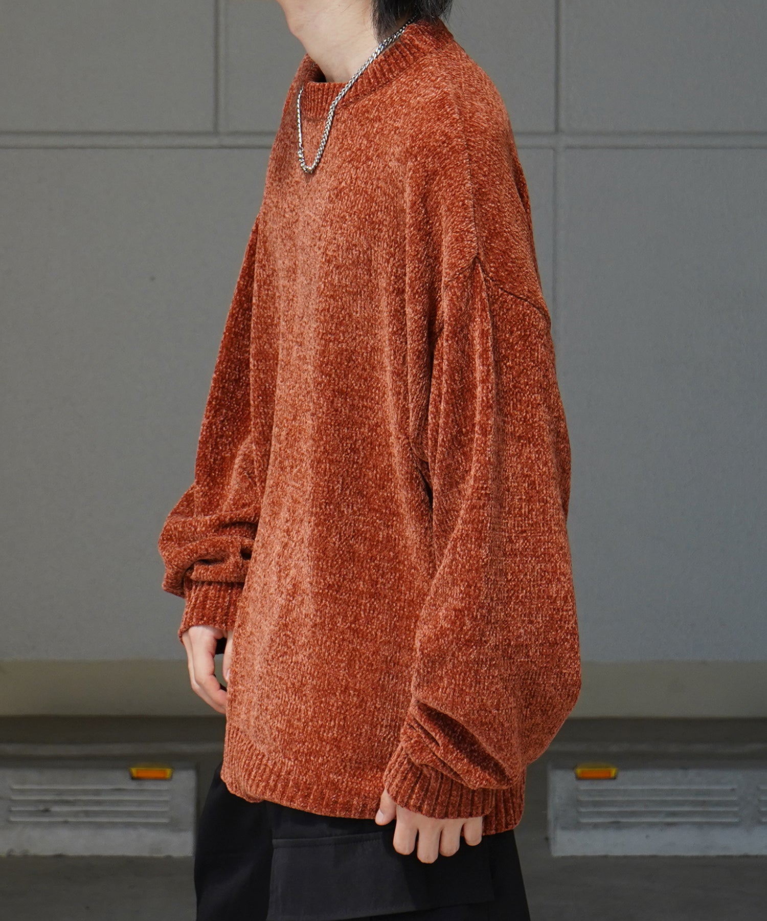 ルーズシルエット クルーネック ナチュラルベーシックプルオーバーニット