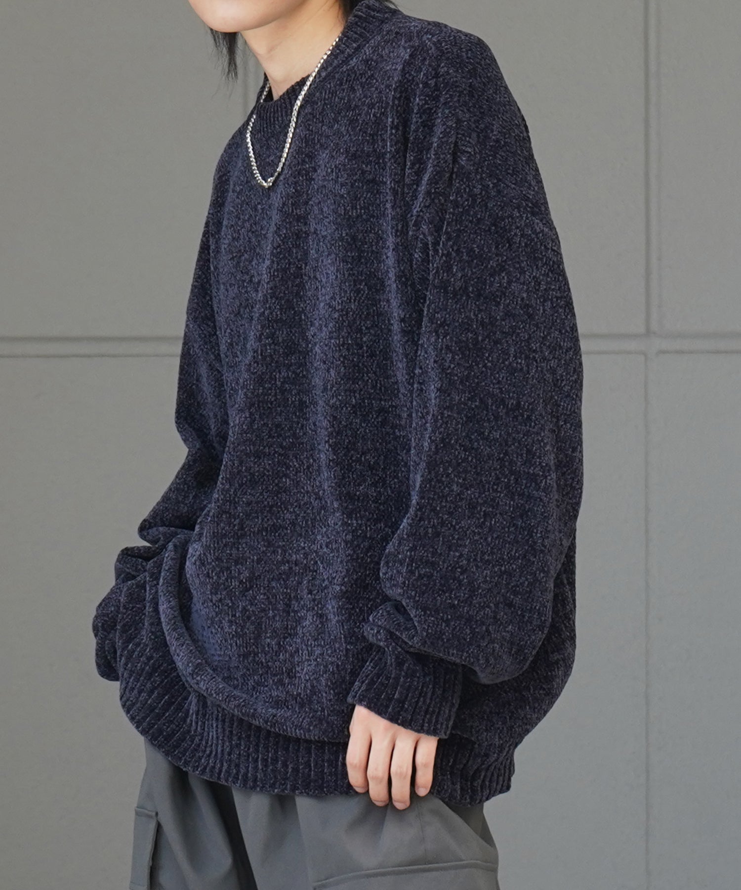 ルーズシルエット クルーネック ナチュラルベーシックプルオーバーニット