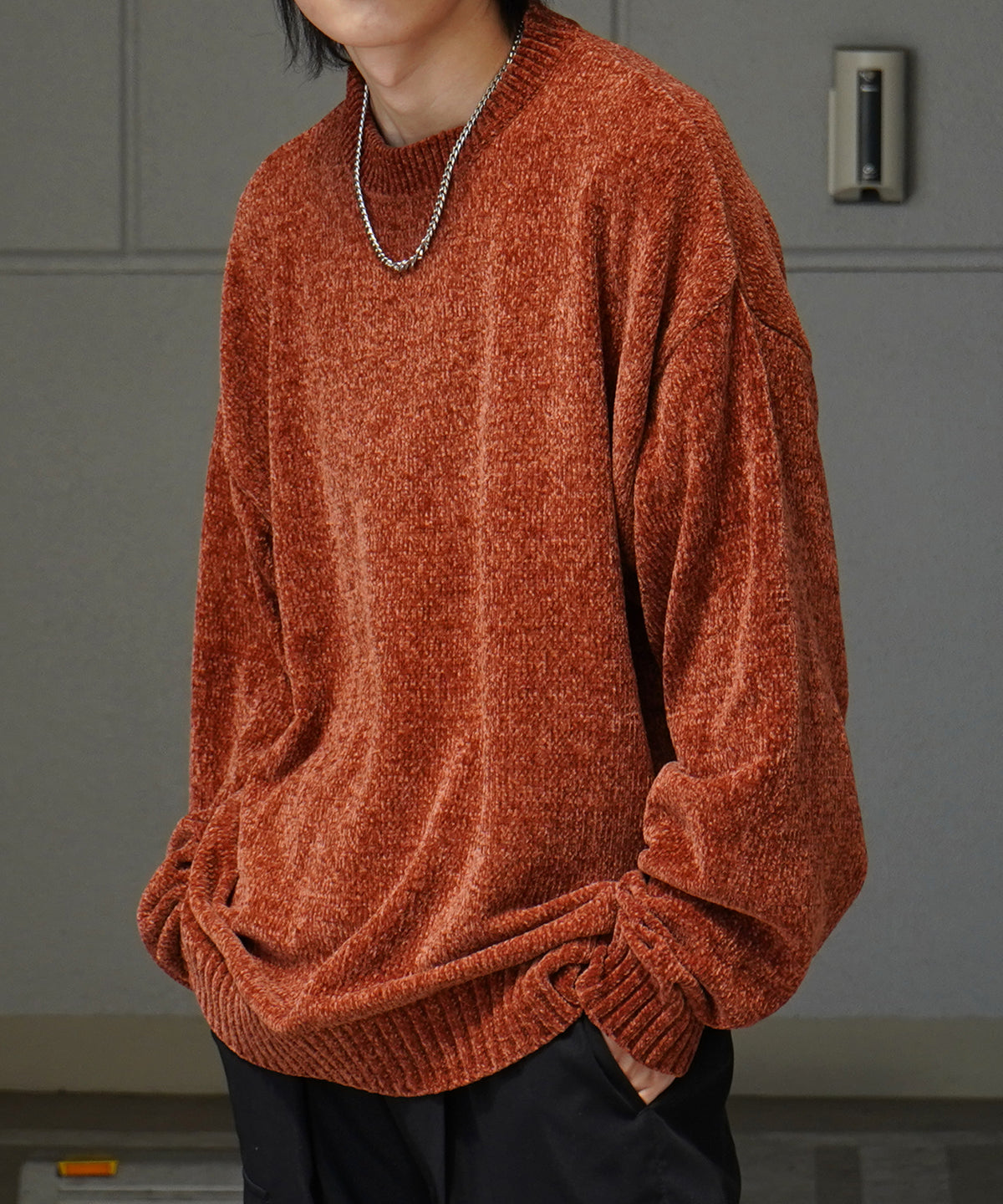 ルーズシルエット クルーネック ナチュラルベーシックプルオーバーニット