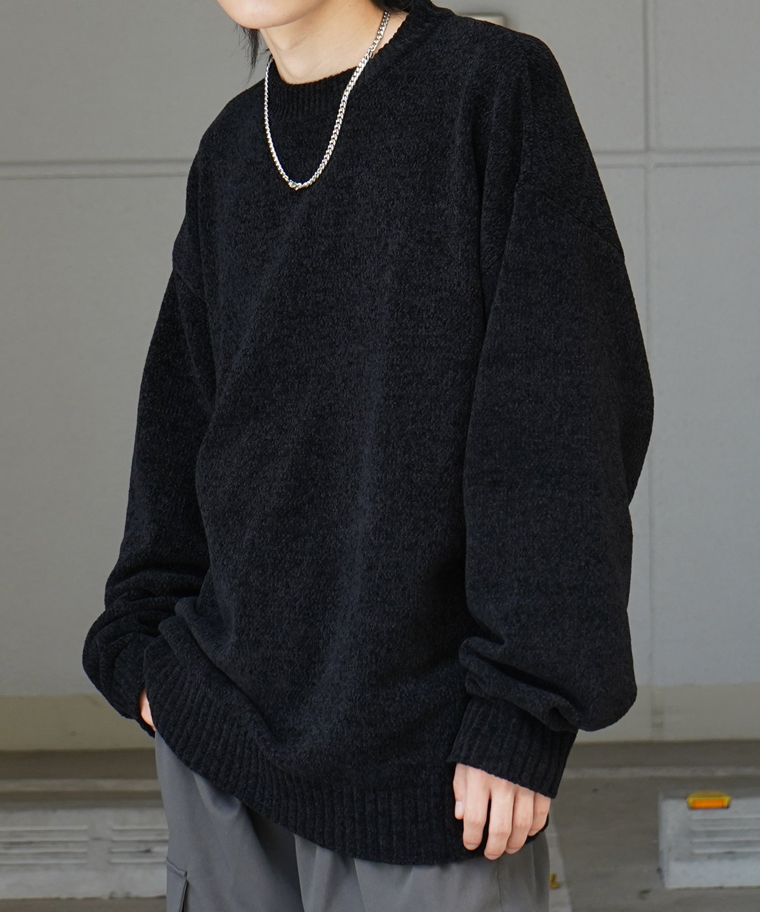 ルーズシルエット クルーネック ナチュラルベーシックプルオーバーニット