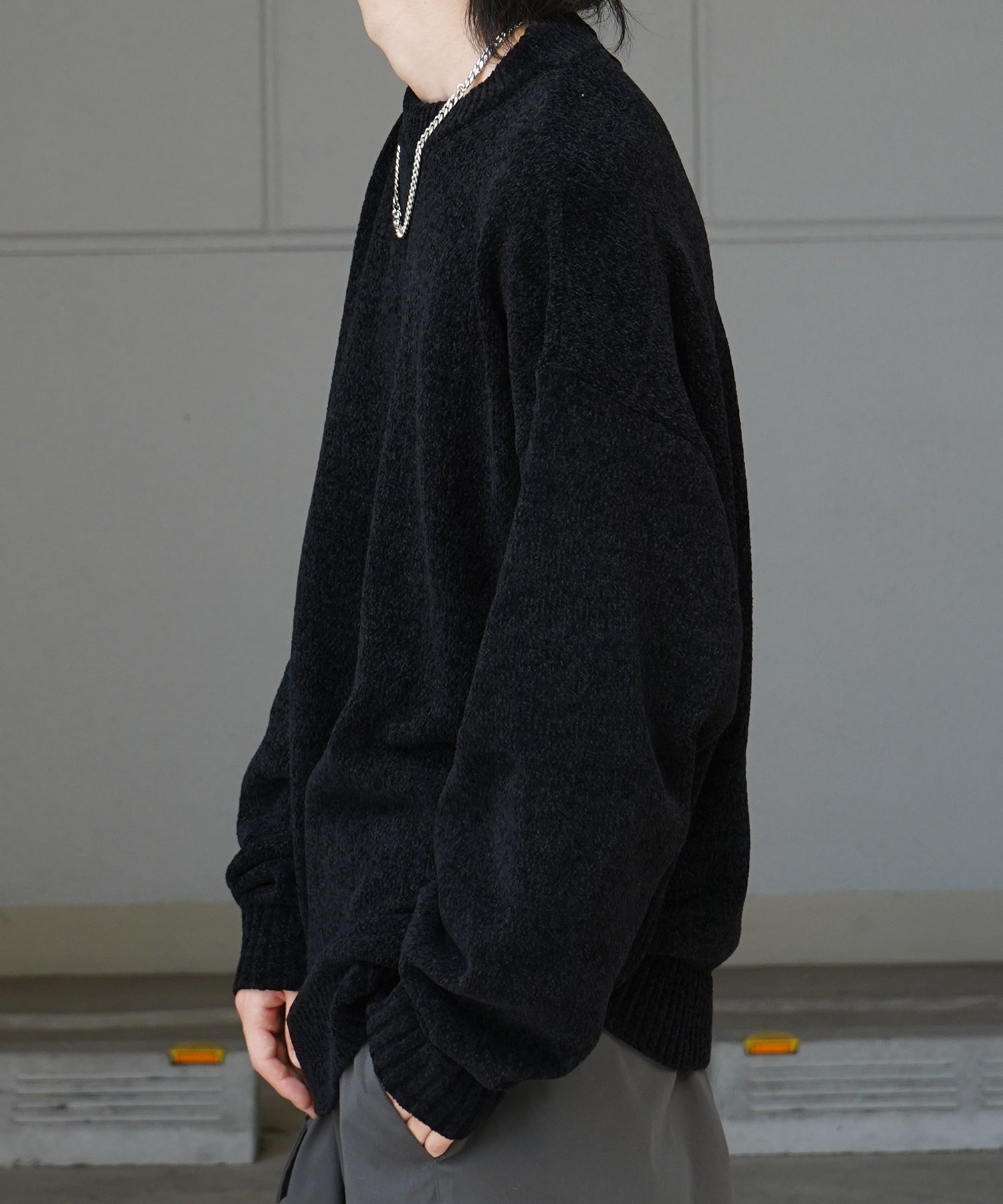 ルーズシルエット クルーネック ナチュラルベーシックプルオーバーニット