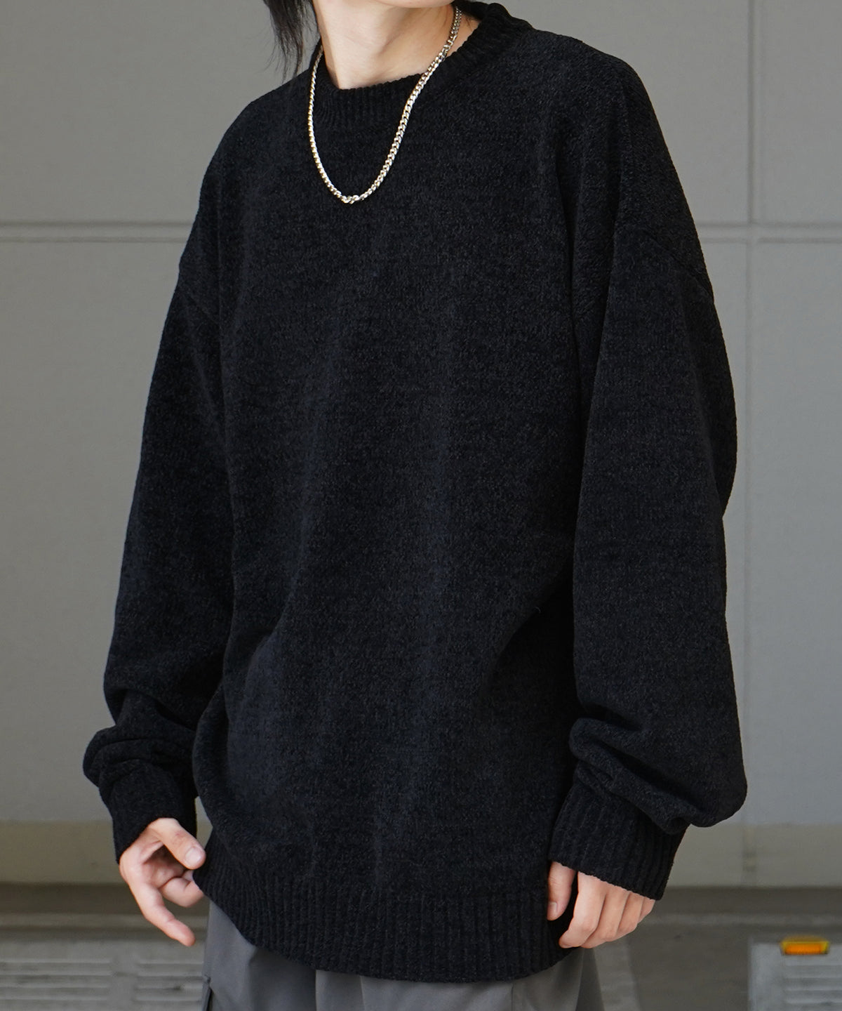 ルーズシルエット クルーネック ナチュラルベーシックプルオーバーニット