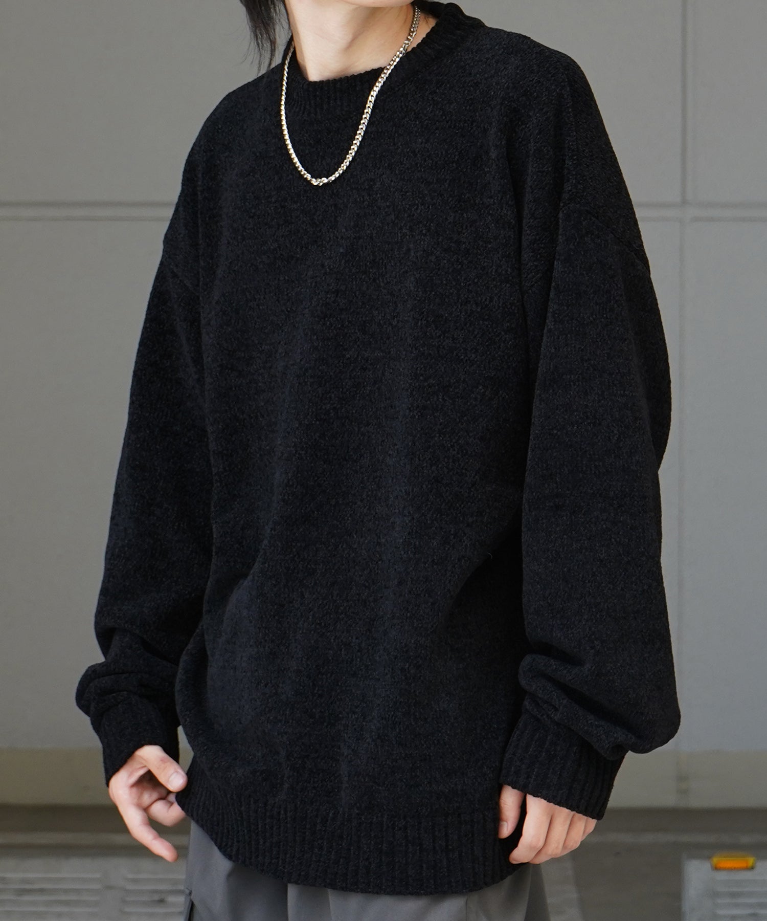 ルーズシルエット クルーネック ナチュラルベーシックプルオーバーニット