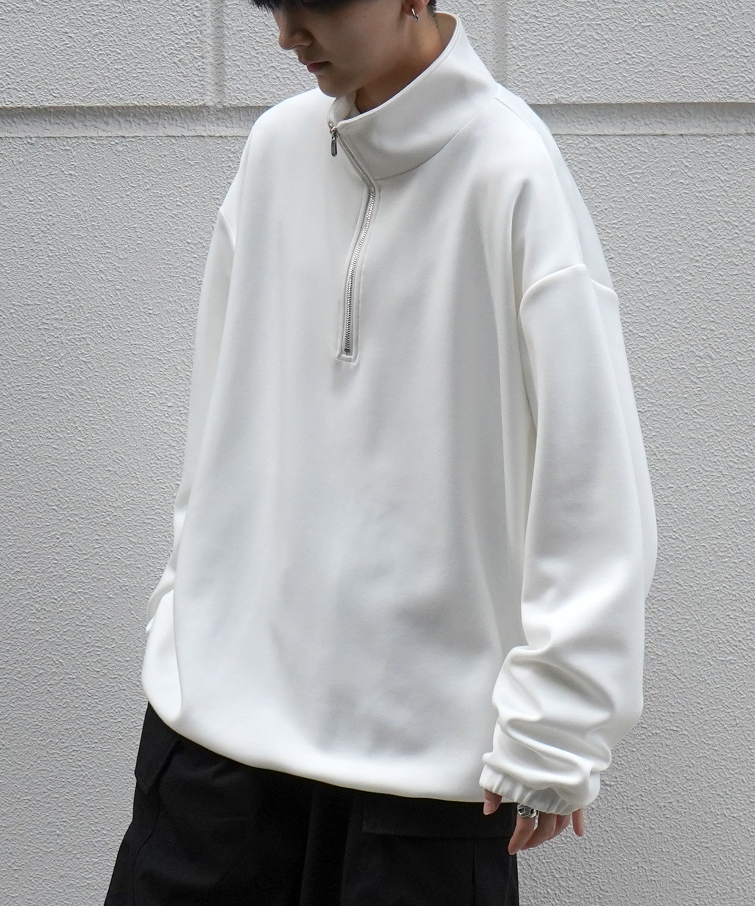 ドレープとろみ ボリュームシルエット 裾ひも ドロスト ダンボールニット ハーフジッププルオーバースウェット