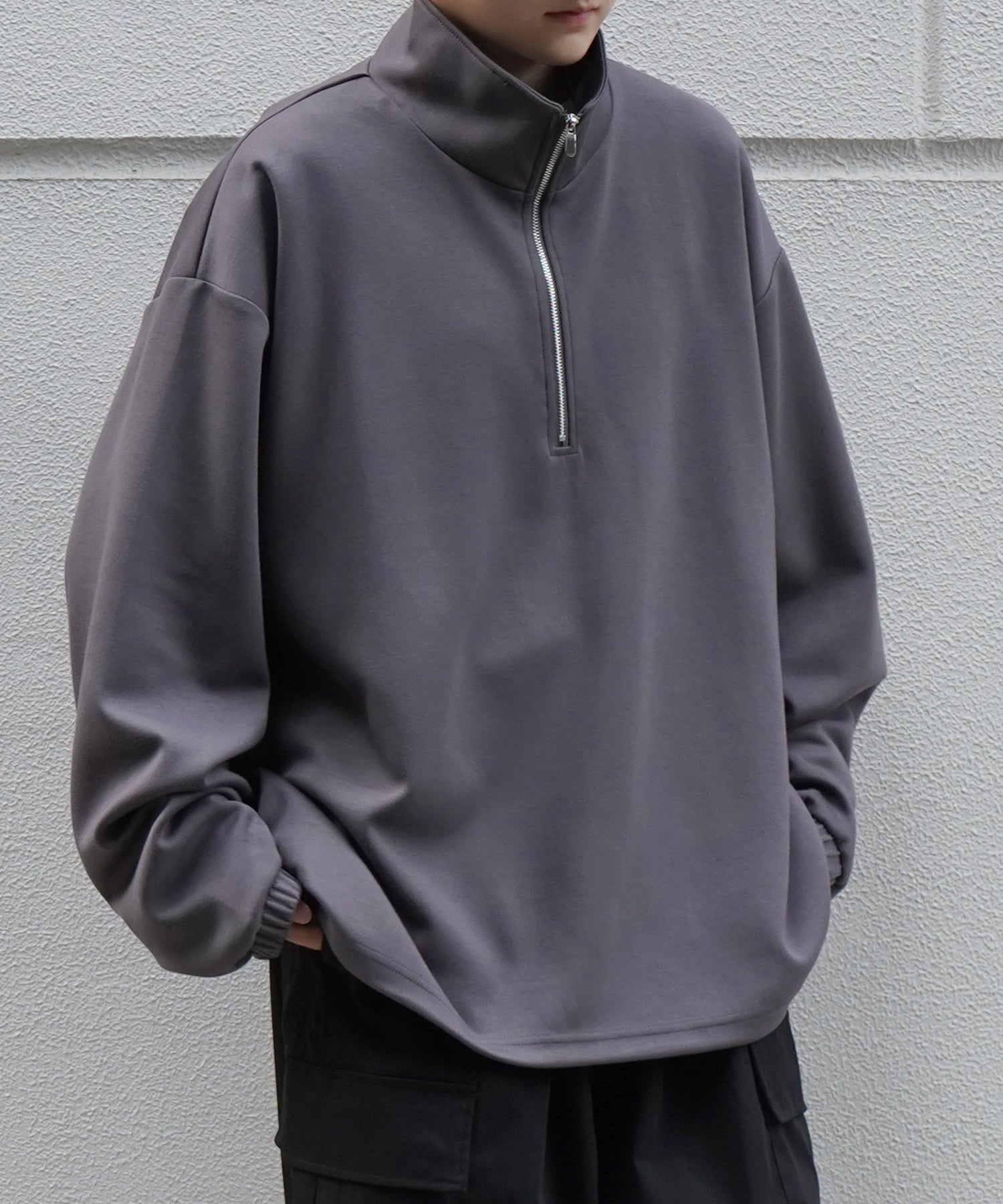 ドレープとろみ ボリュームシルエット 裾ひも ドロスト ダンボールニット ハーフジッププルオーバースウェット