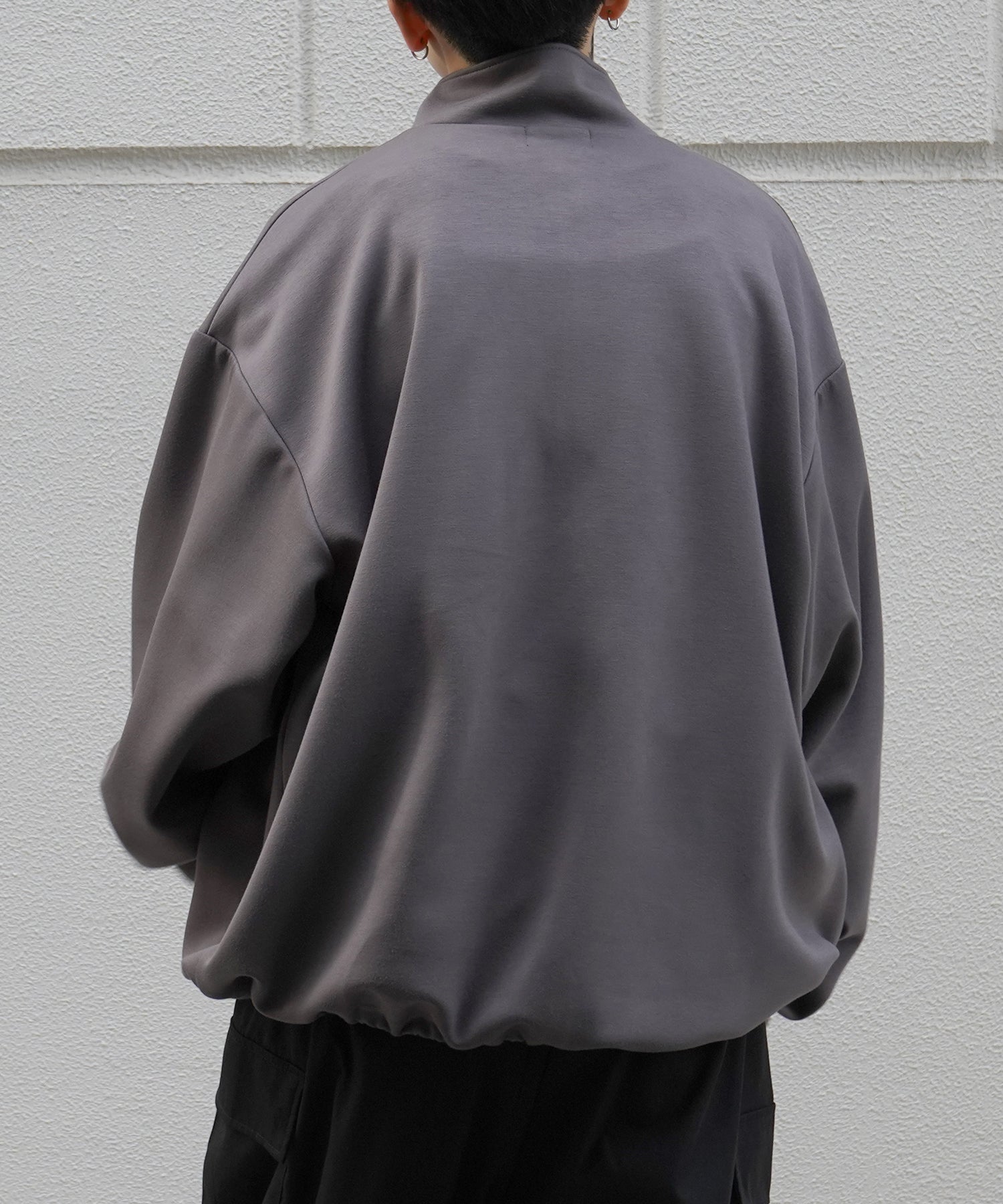 ドレープとろみ ボリュームシルエット 裾ひも ドロスト ダンボールニット ハーフジッププルオーバースウェット