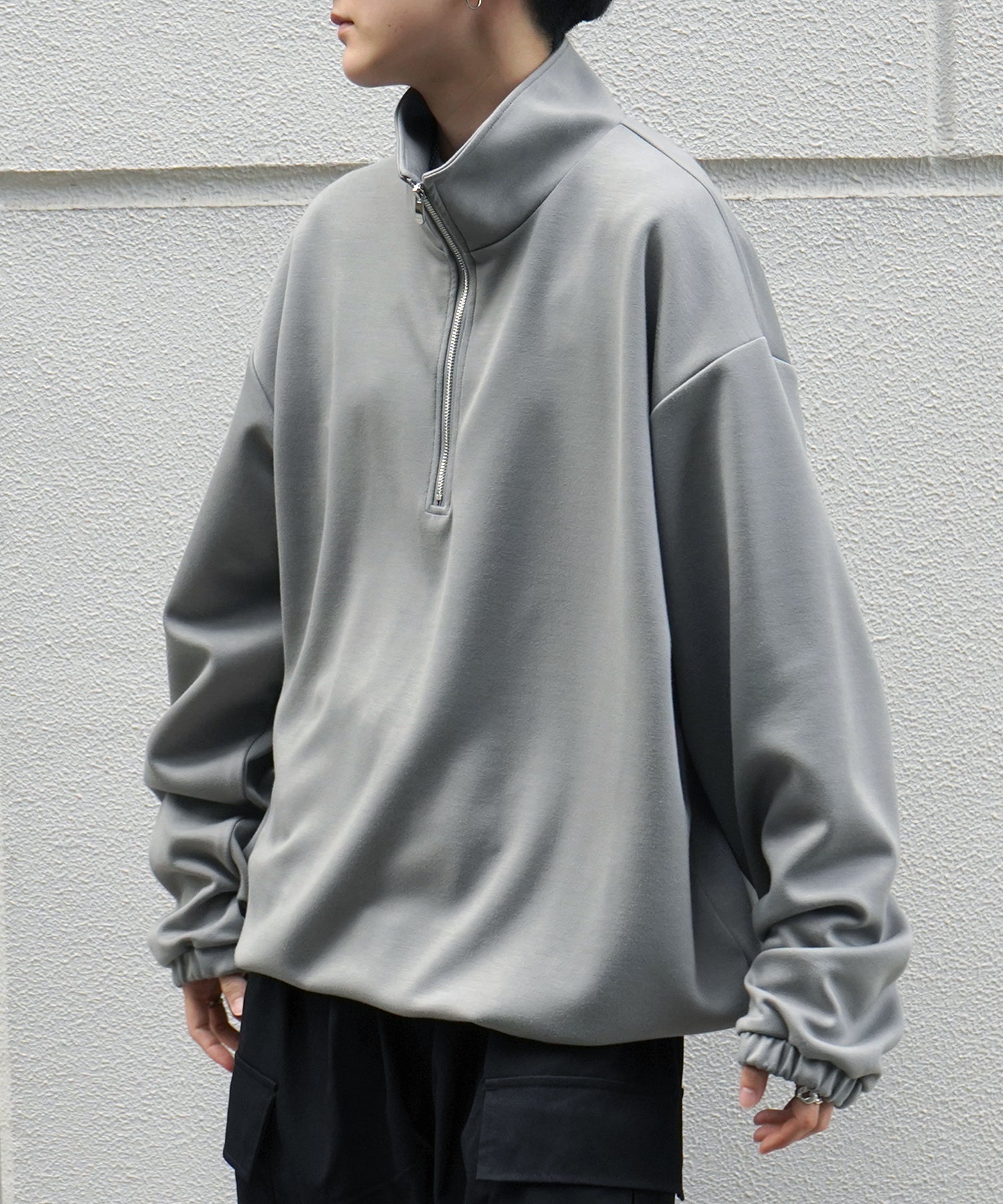 ドレープとろみ ボリュームシルエット 裾ひも ドロスト ダンボールニット ハーフジッププルオーバースウェット