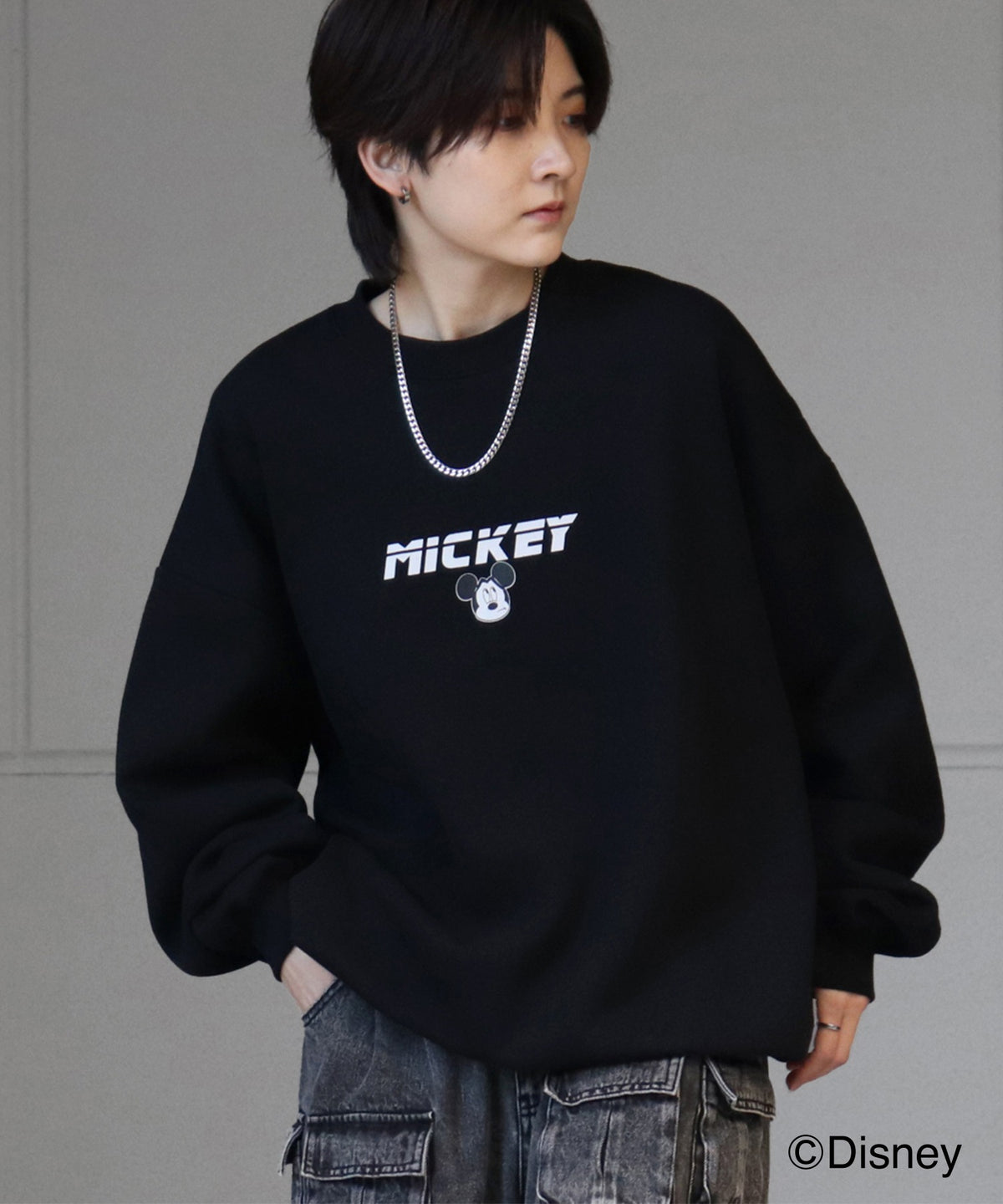 【Disney / ディズニー】 ミッキー フロントプリント ビッグシルエットプルオーバー クルースウェット