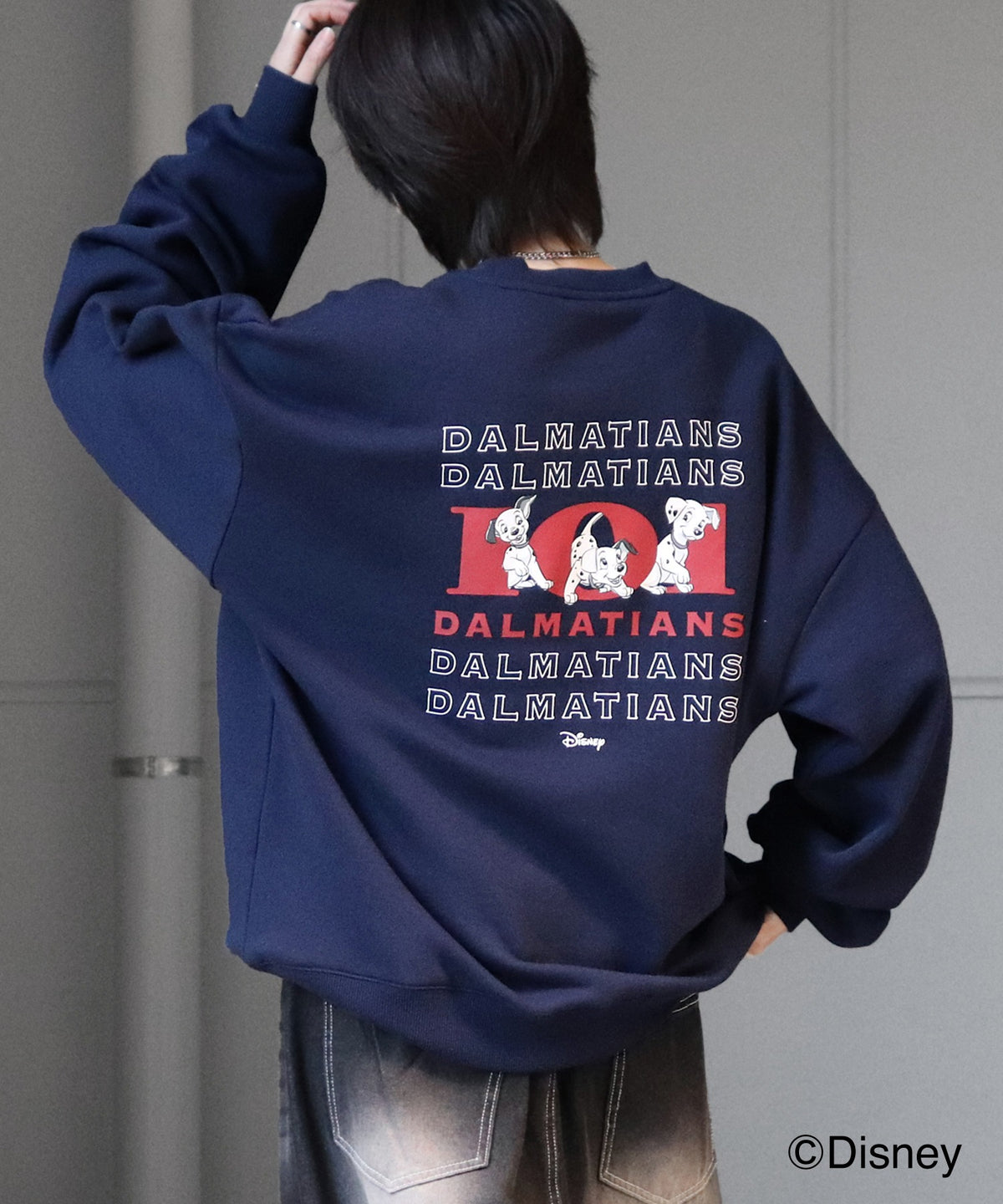 【Disney / ディスニー】 101わんちゃん バックプリント ビッグシルエットプルオーバー クルースウェット