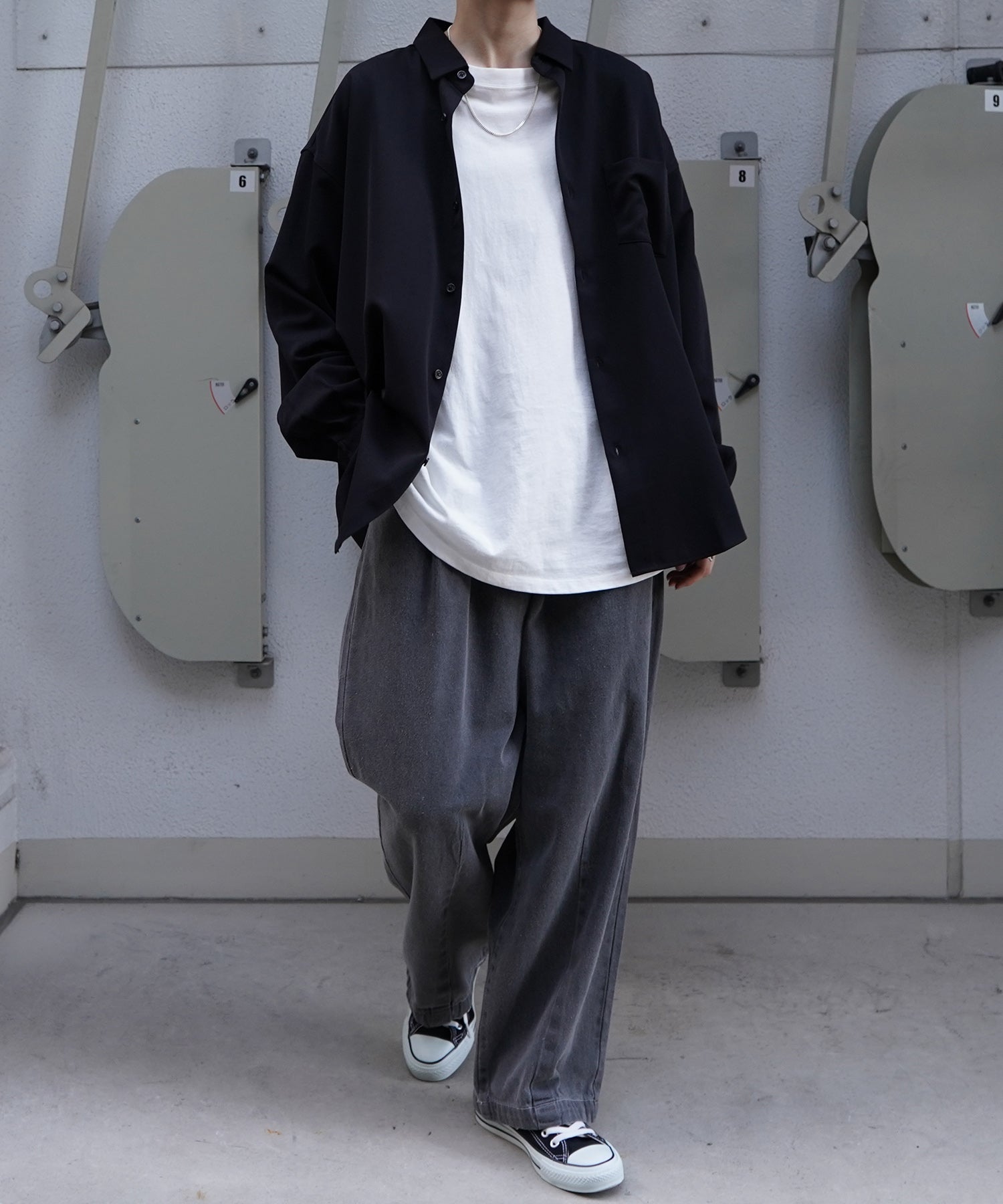 24SS ルーズシルエット ベーシック長袖シャツ