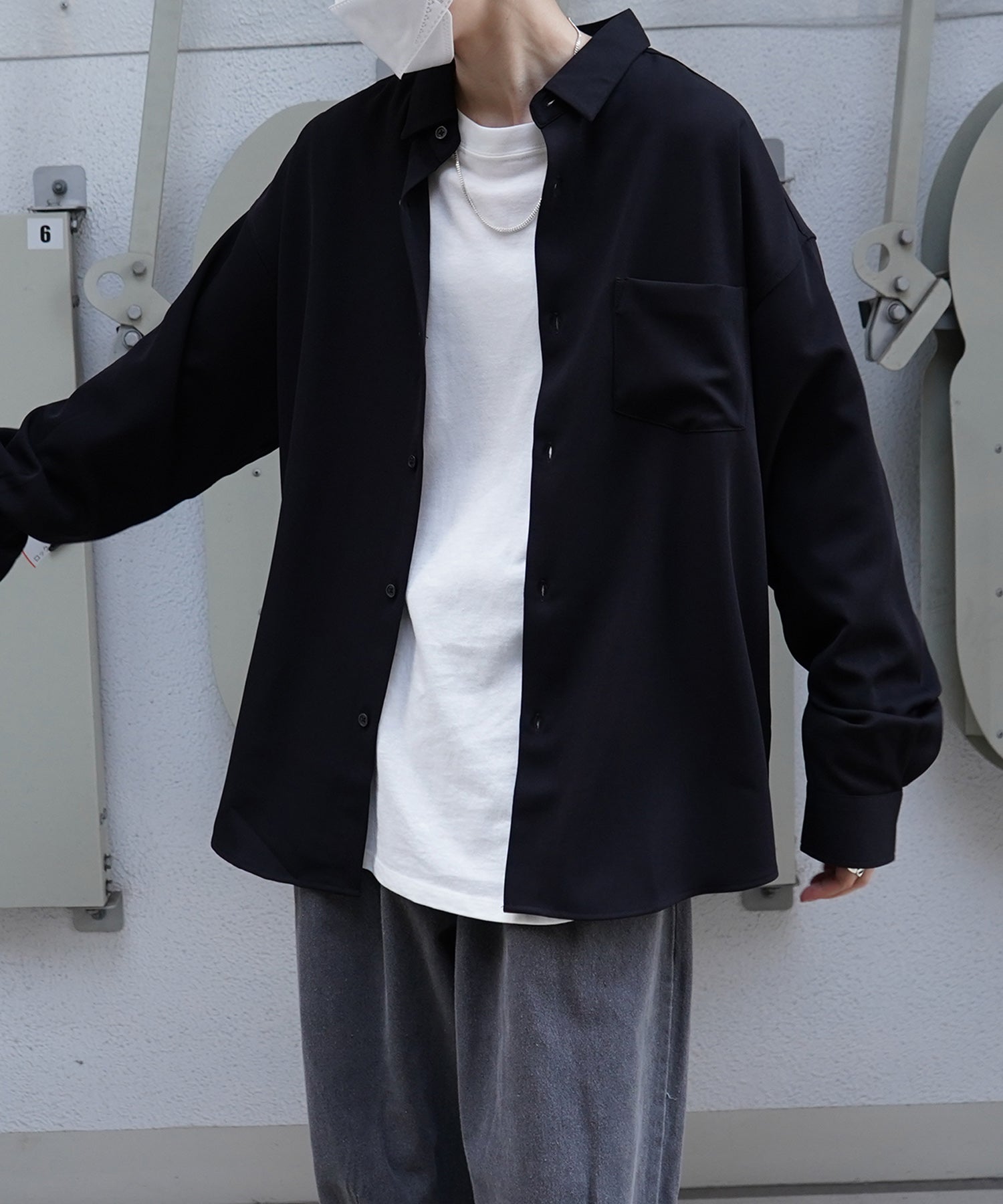 24SS ルーズシルエット ベーシック長袖シャツ