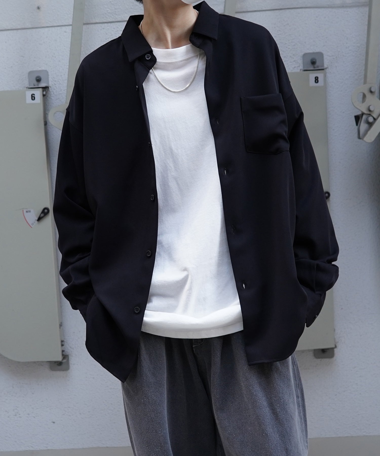 24SS ルーズシルエット ベーシック長袖シャツ