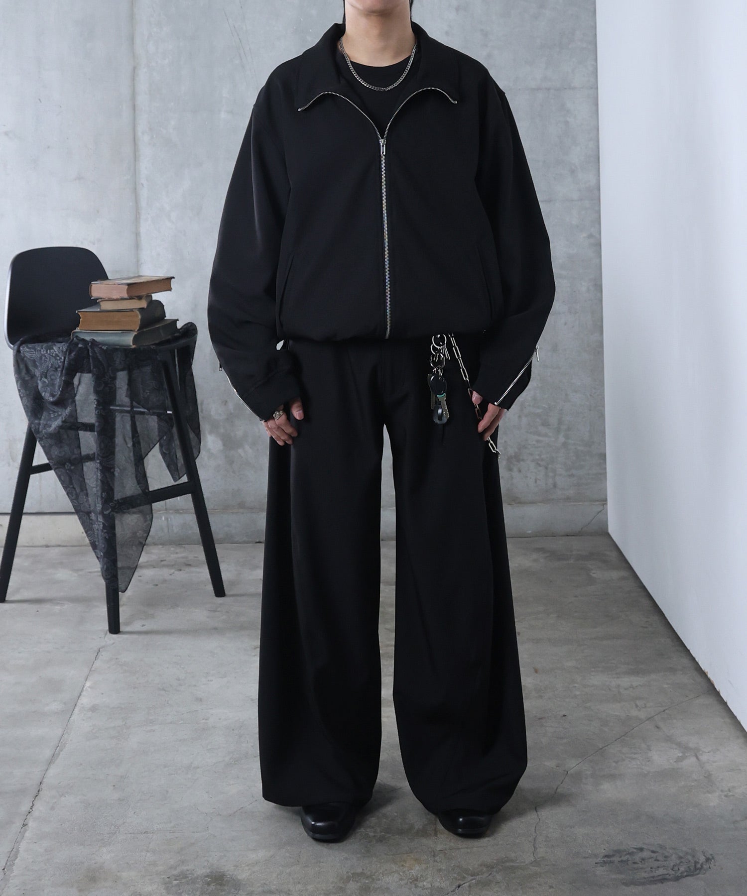 ドローコード スタンド ZIPブルゾン