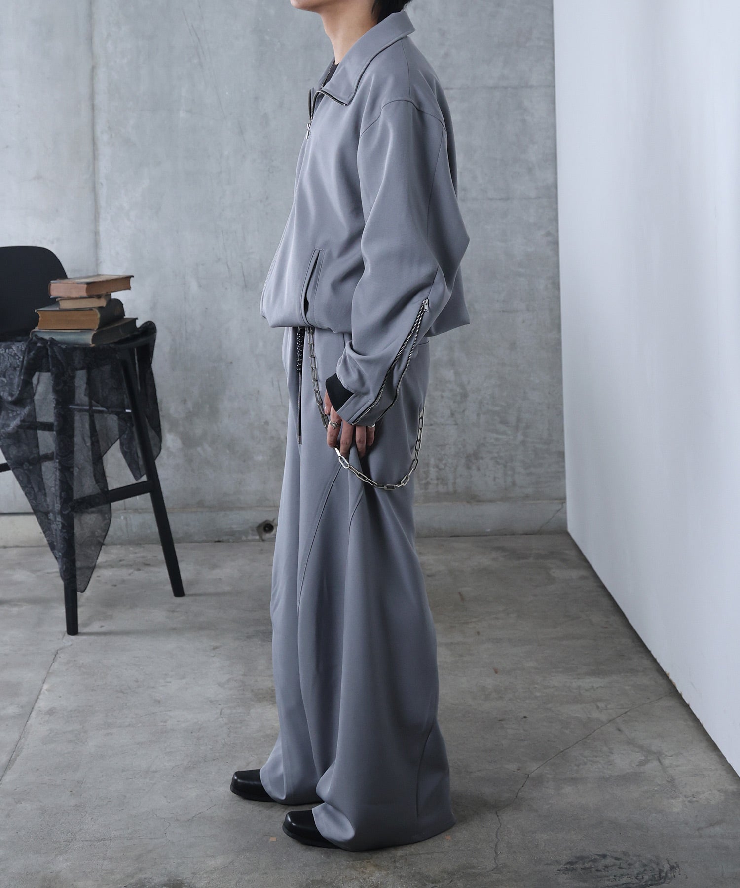 ドローコード スタンド ZIPブルゾン