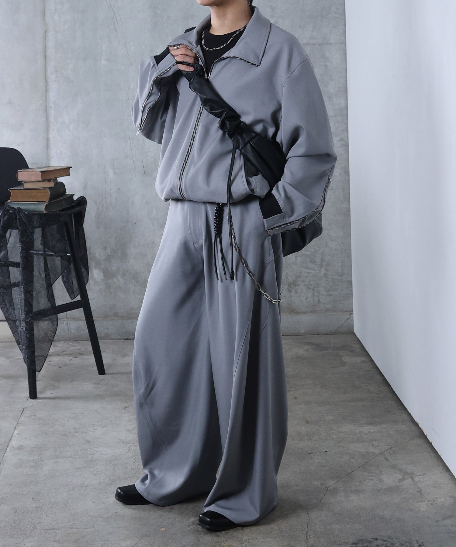 ドローコード スタンド ZIPブルゾン