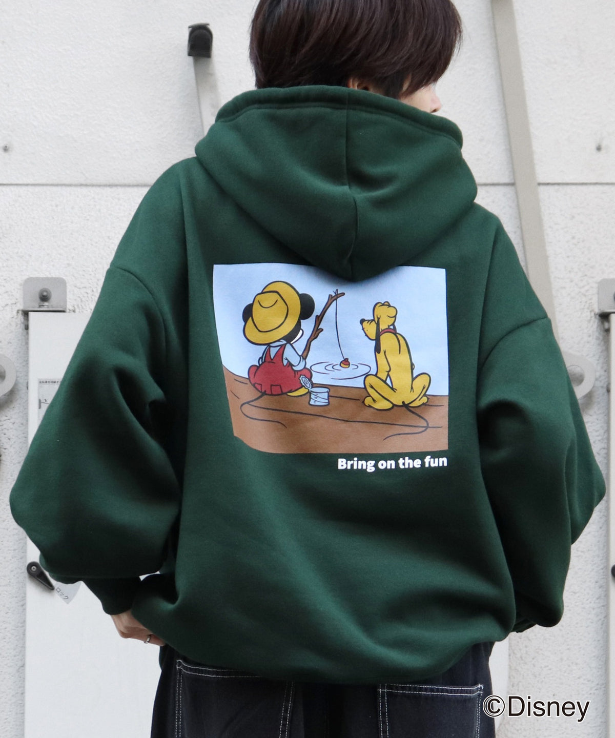 【Disney / ディズニー】ミッキー&プルート ワンポイント刺繍 / バックプリント ビッグシルエットプルオーバーフーディー パーカー