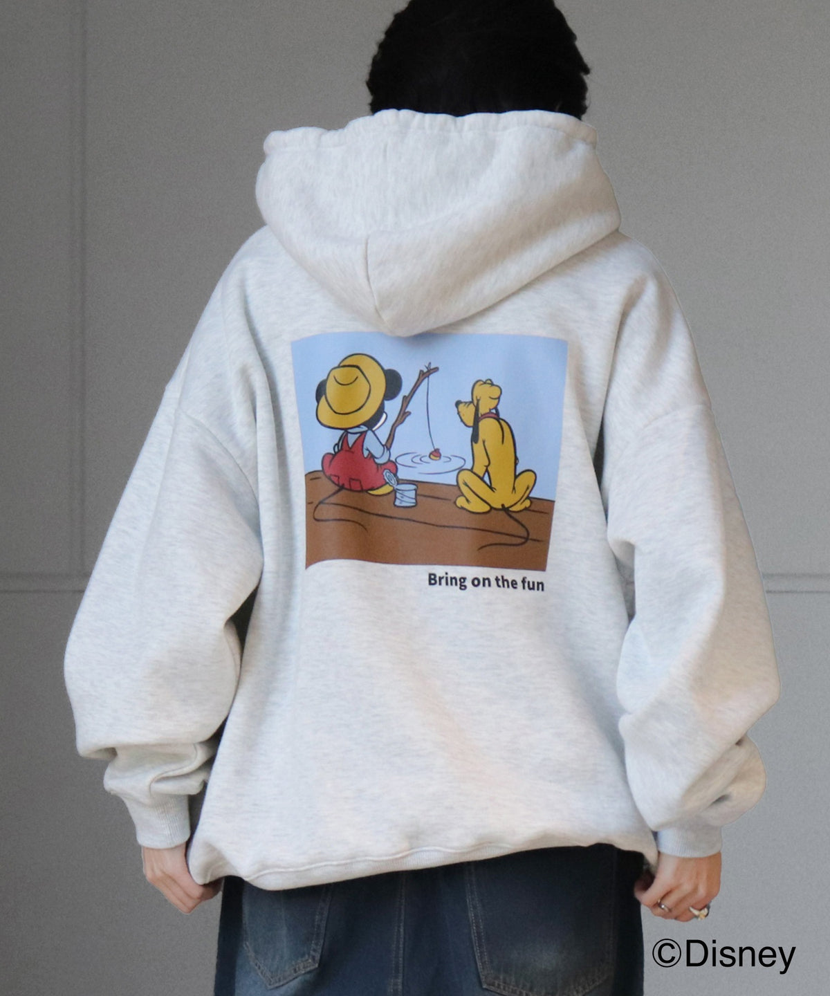 【Disney / ディズニー】ミッキー&プルート ワンポイント刺繍 / バックプリント ビッグシルエットプルオーバーフーディー パーカー