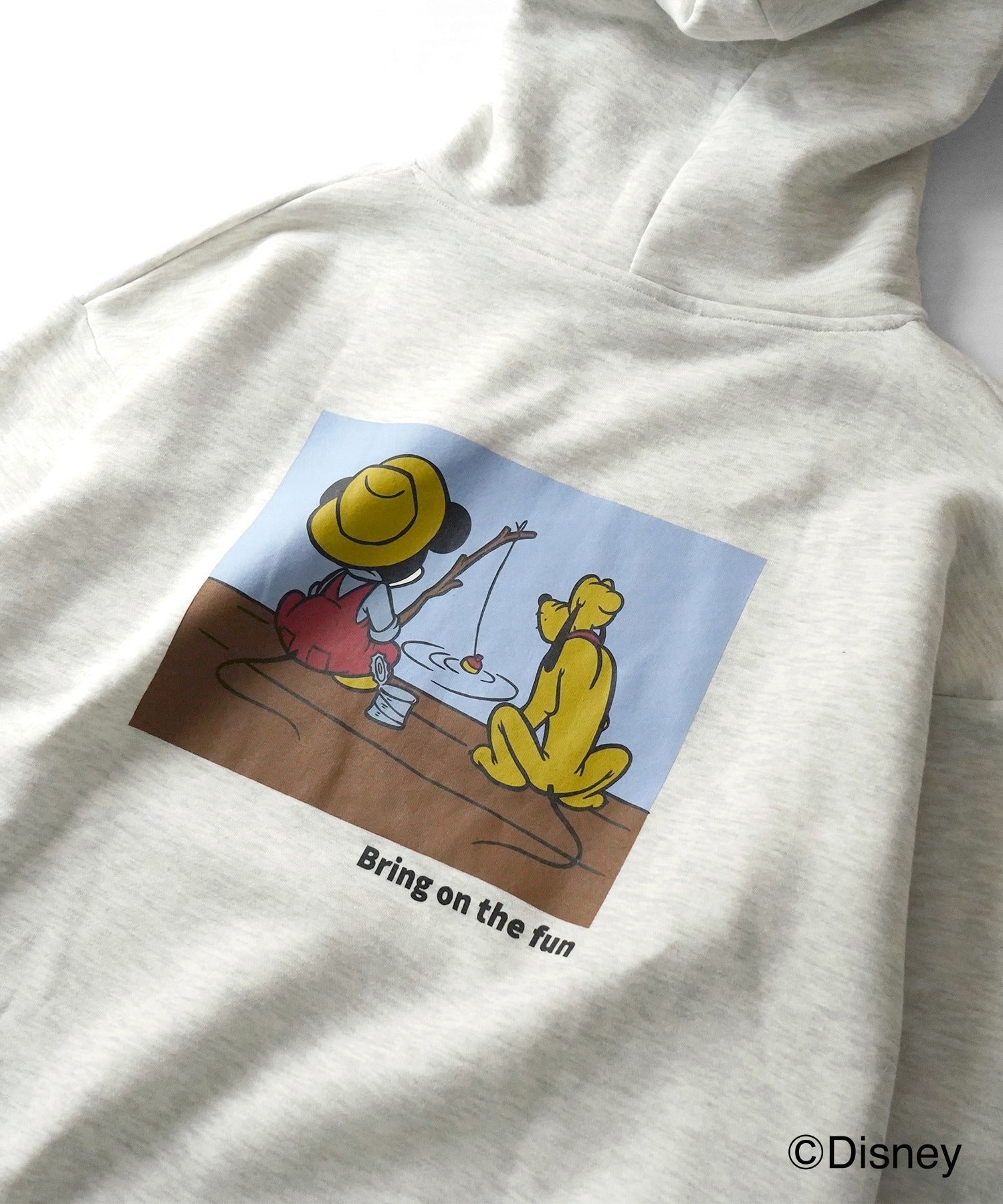 【Disney / ディズニー】ミッキー&プルート ワンポイント刺繍 / バックプリント ビッグシルエットプルオーバーフーディー パーカー