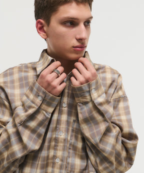 SHORT-BODY LONG-SLEEVED CHECKED SHIRT / ショート丈長袖チェックシャツ