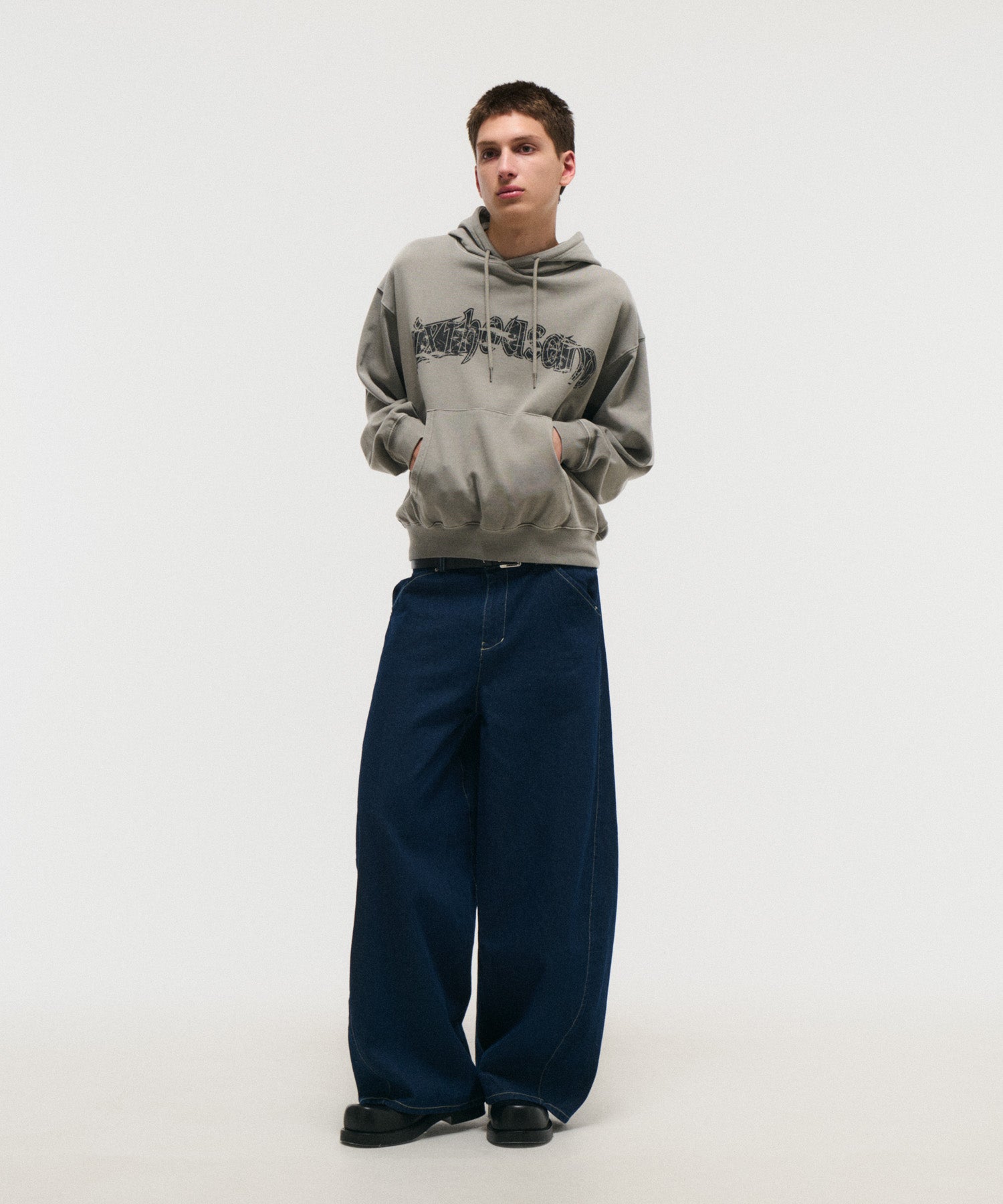 ARCH LOGO PULLOVER HOODIE / アーチロゴ プルオーバー フーディ