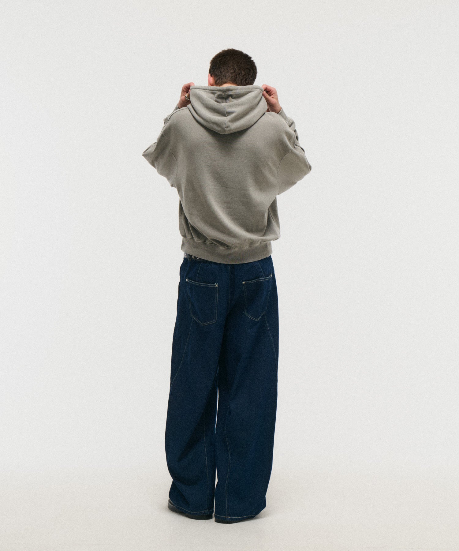 ARCH LOGO PULLOVER HOODIE / アーチロゴ プルオーバー フーディ