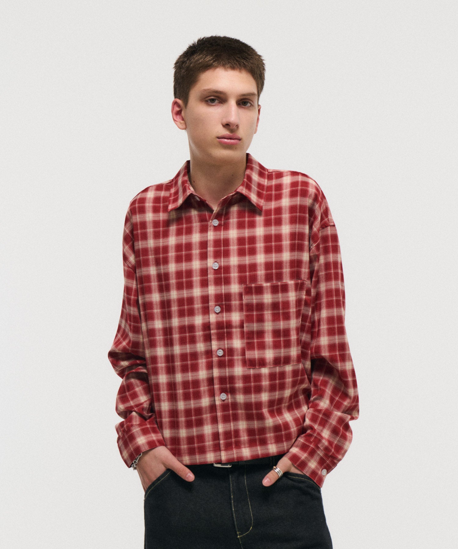 SHORT-BODY LONG-SLEEVED CHECKED SHIRT / ショート丈長袖チェックシャツ