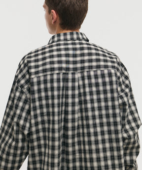 SHORT-BODY LONG-SLEEVED CHECKED SHIRT / ショート丈長袖チェックシャツ