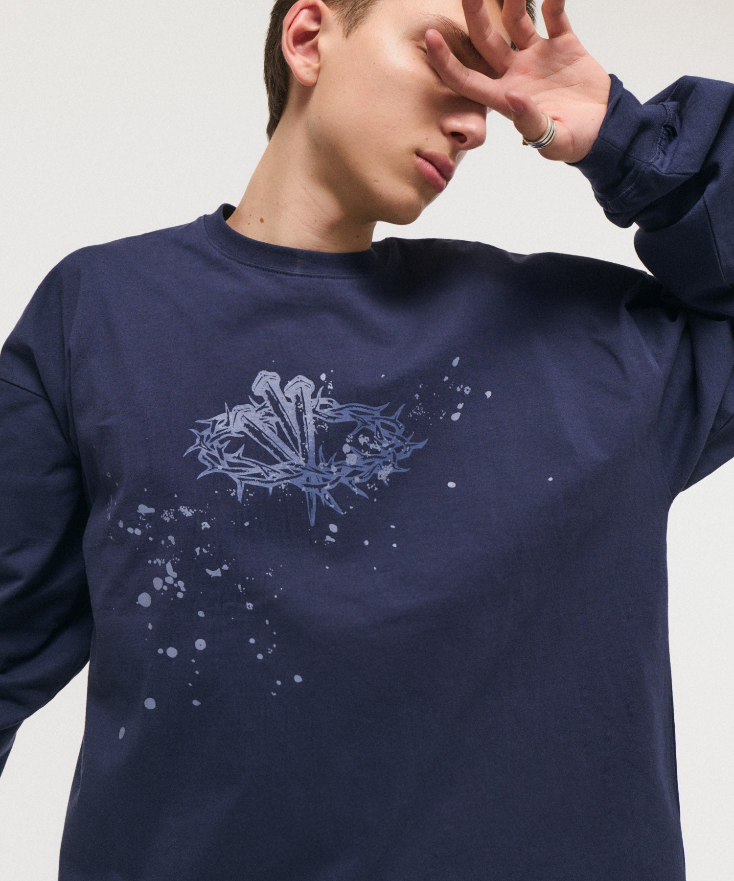 GRAPHIC LONG SLEEVE TEE / グラフィックロングスリーブTシャツ