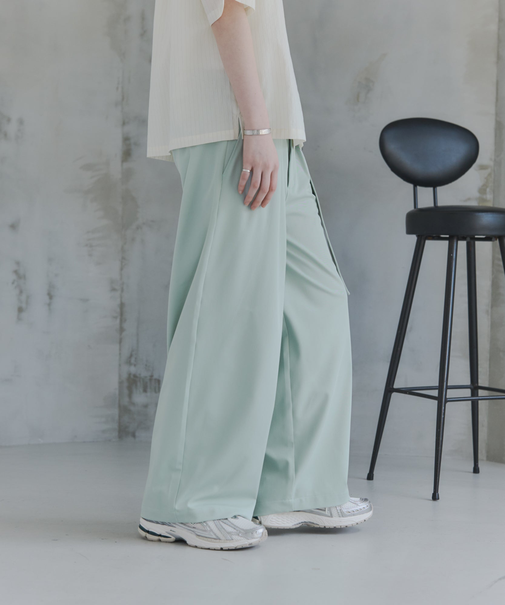 CONFIRM | Belted Slacks Wide Pants / ベルト付きワイドパンツ