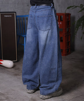 バレルレッグ ウォッシュ デニムパンツ