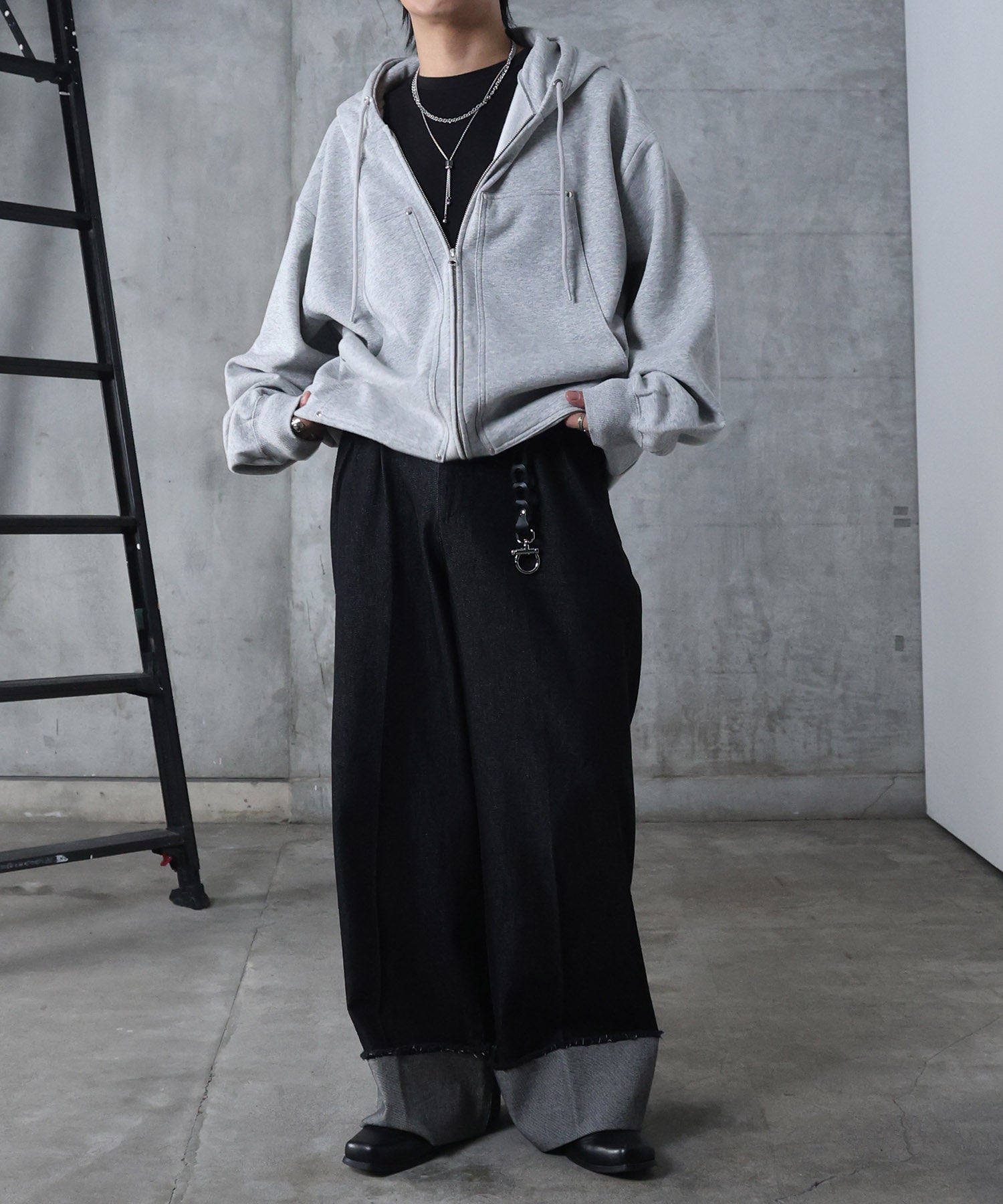 ダブルポケット スタッズ リベット フルジップパーカー ビッグシルエット