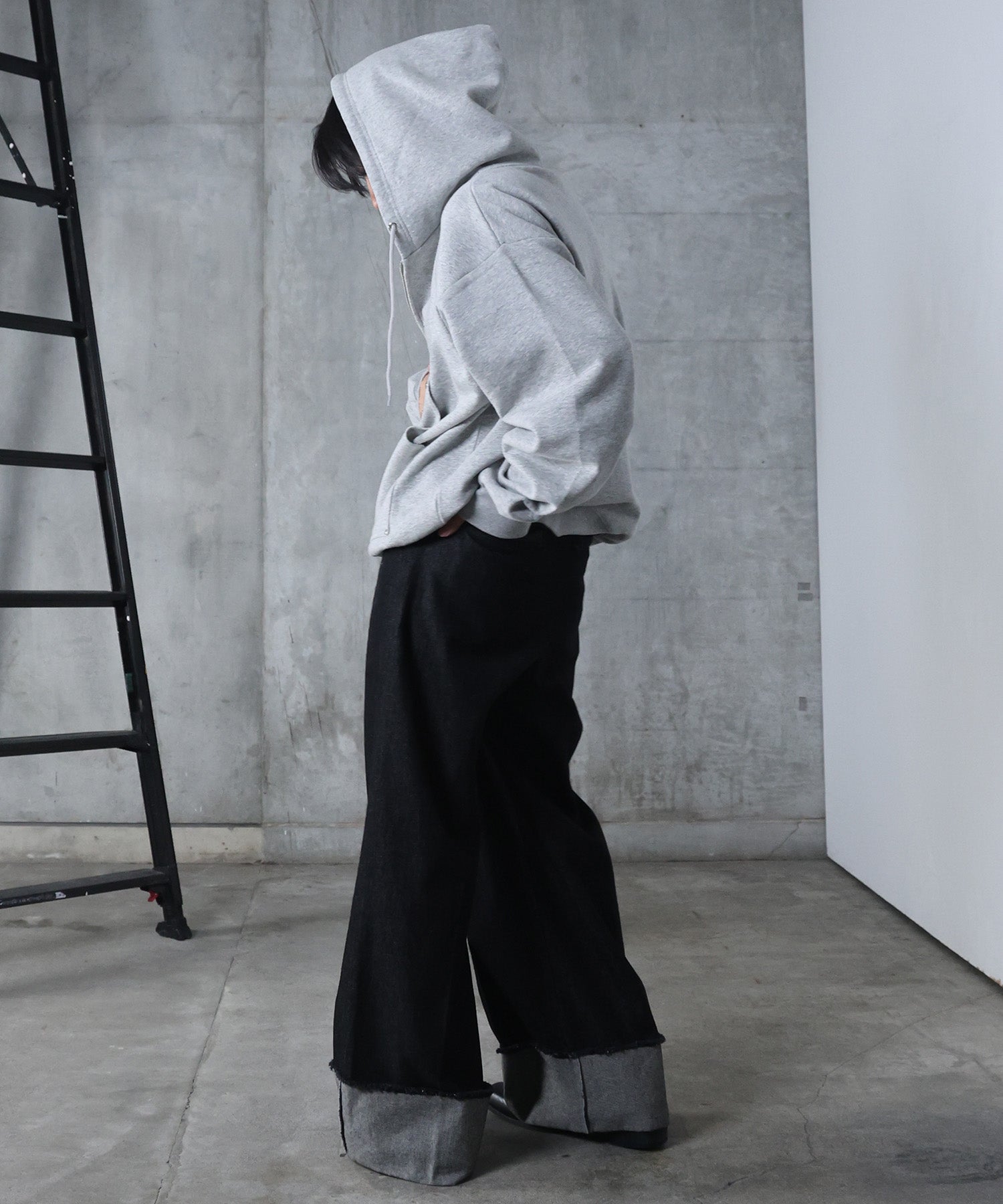 ダブルポケット スタッズ リベット フルジップパーカー ビッグシルエット