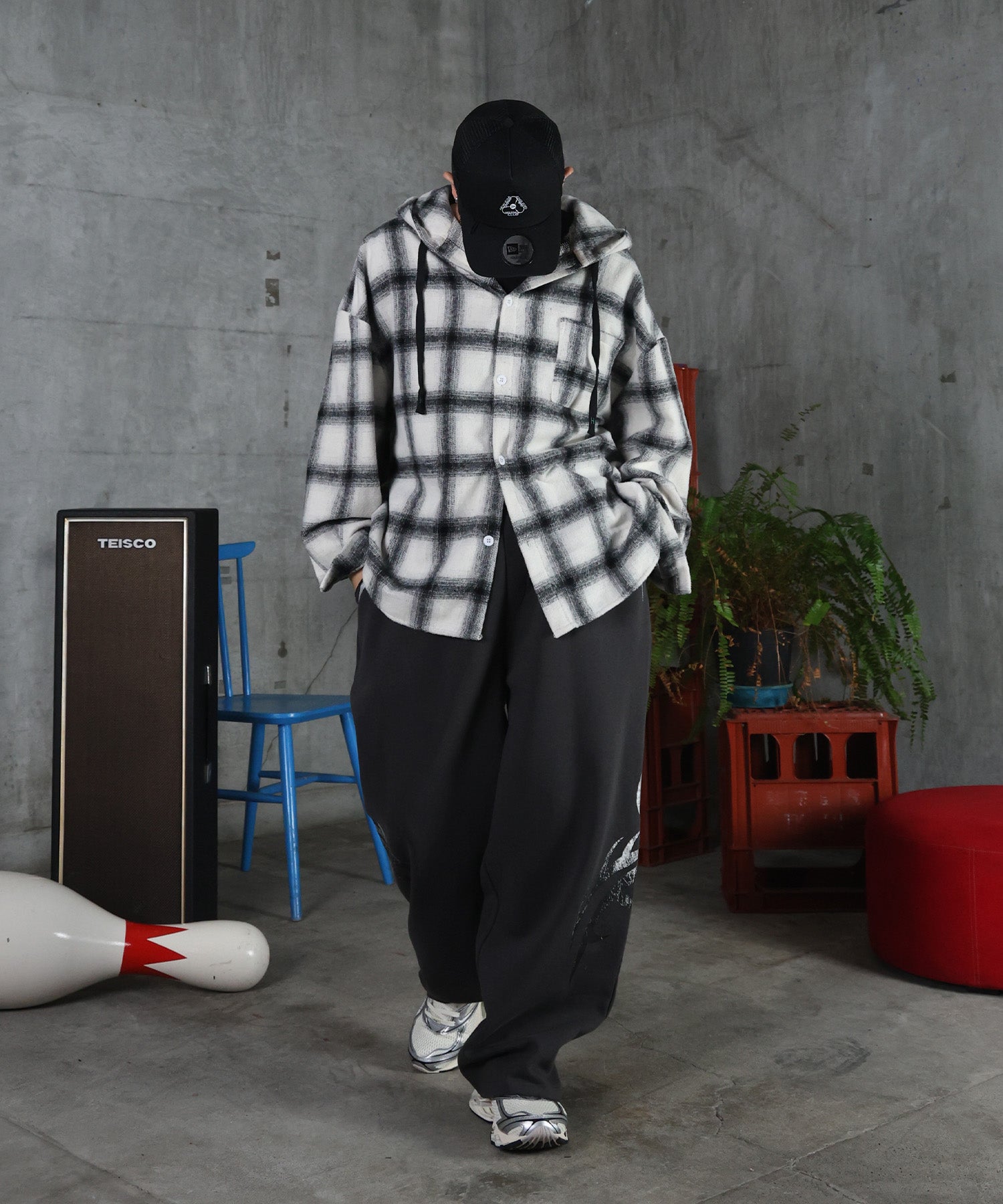 メタルプリント トライバルワイドスウェットパンツ