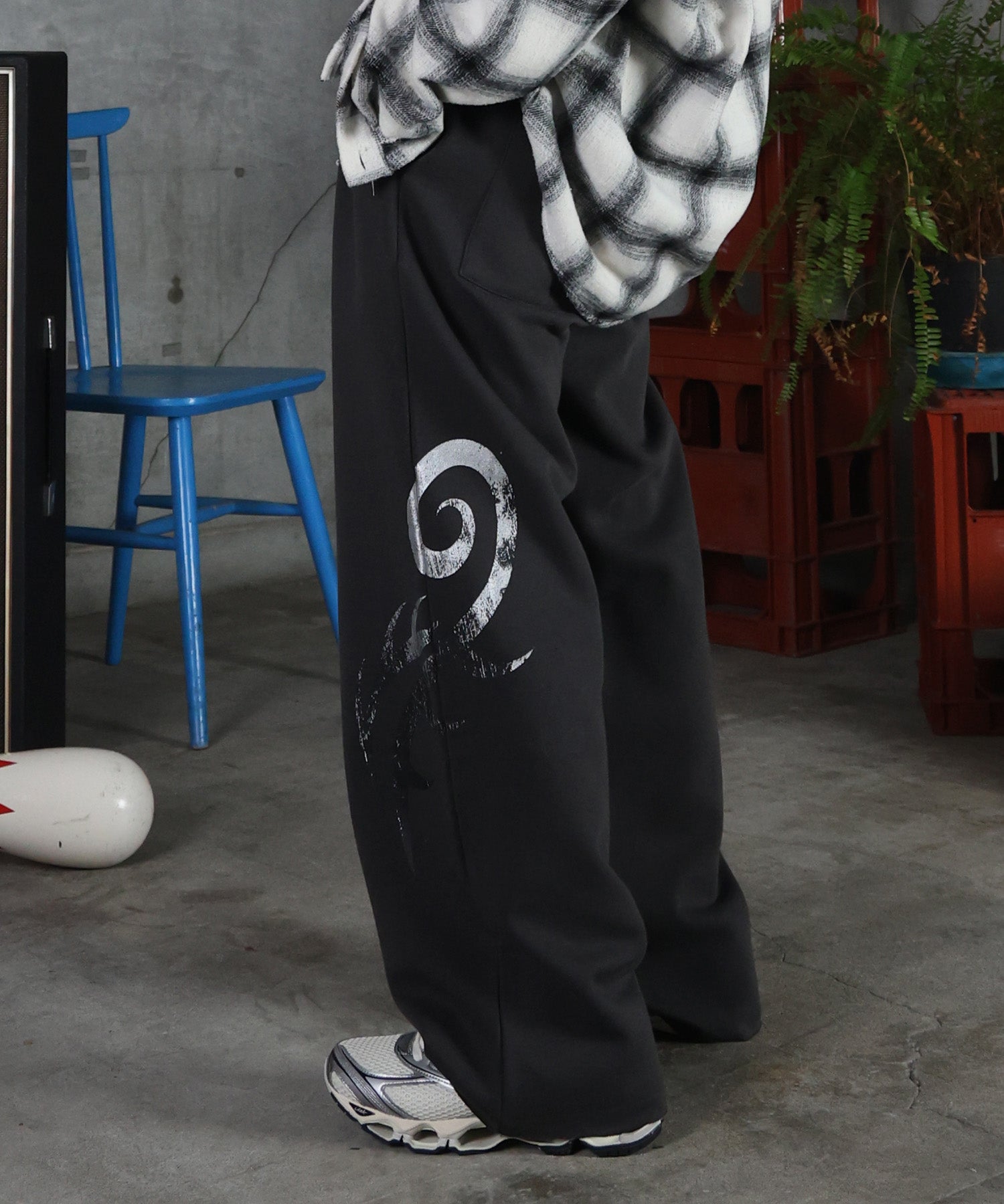 メタルプリント トライバルワイドスウェットパンツ