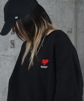 裏起毛 ハートワンポイント刺繍クルーネックスウェット