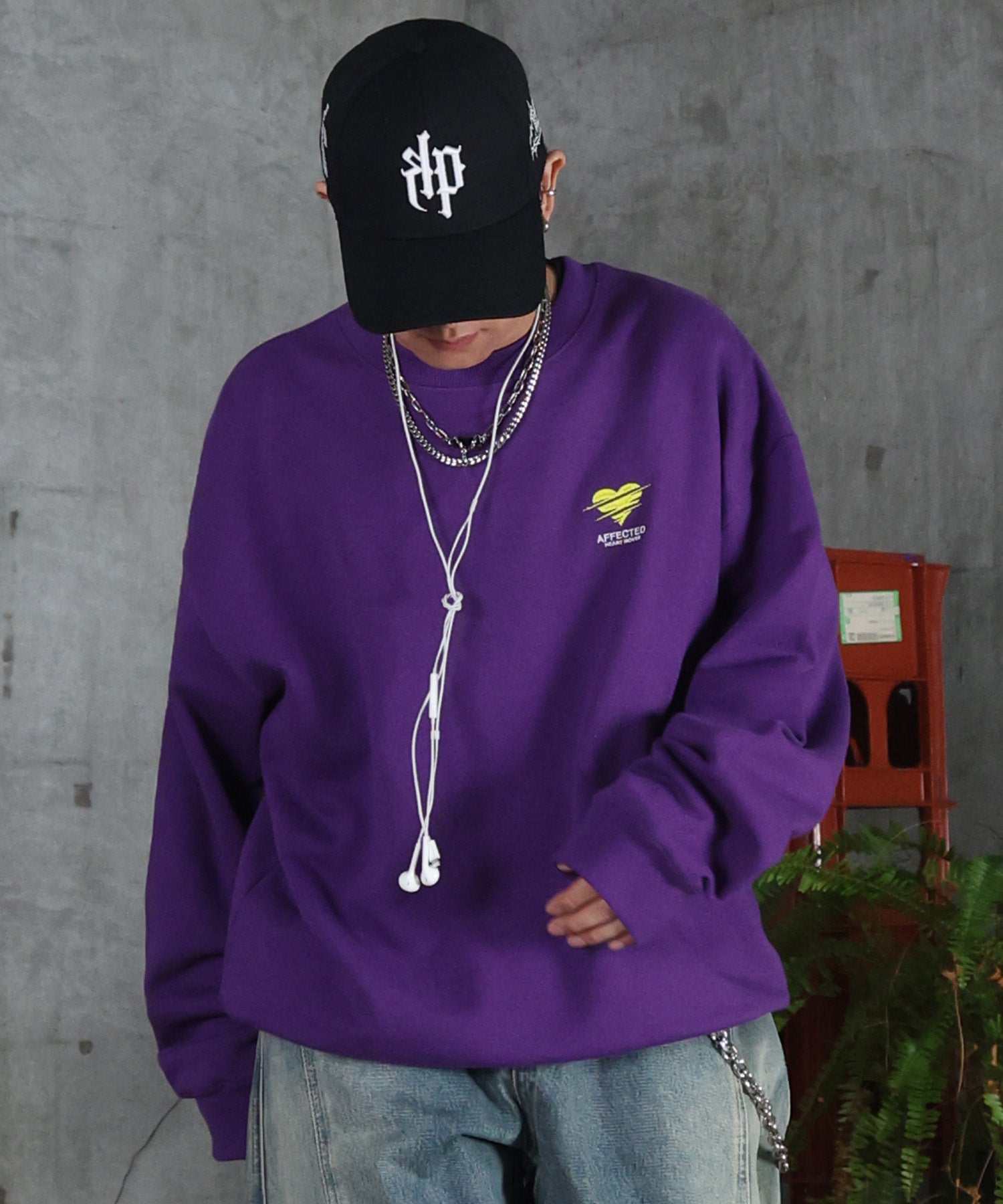 裏起毛 ハートワンポイント刺繍クルーネックスウェット