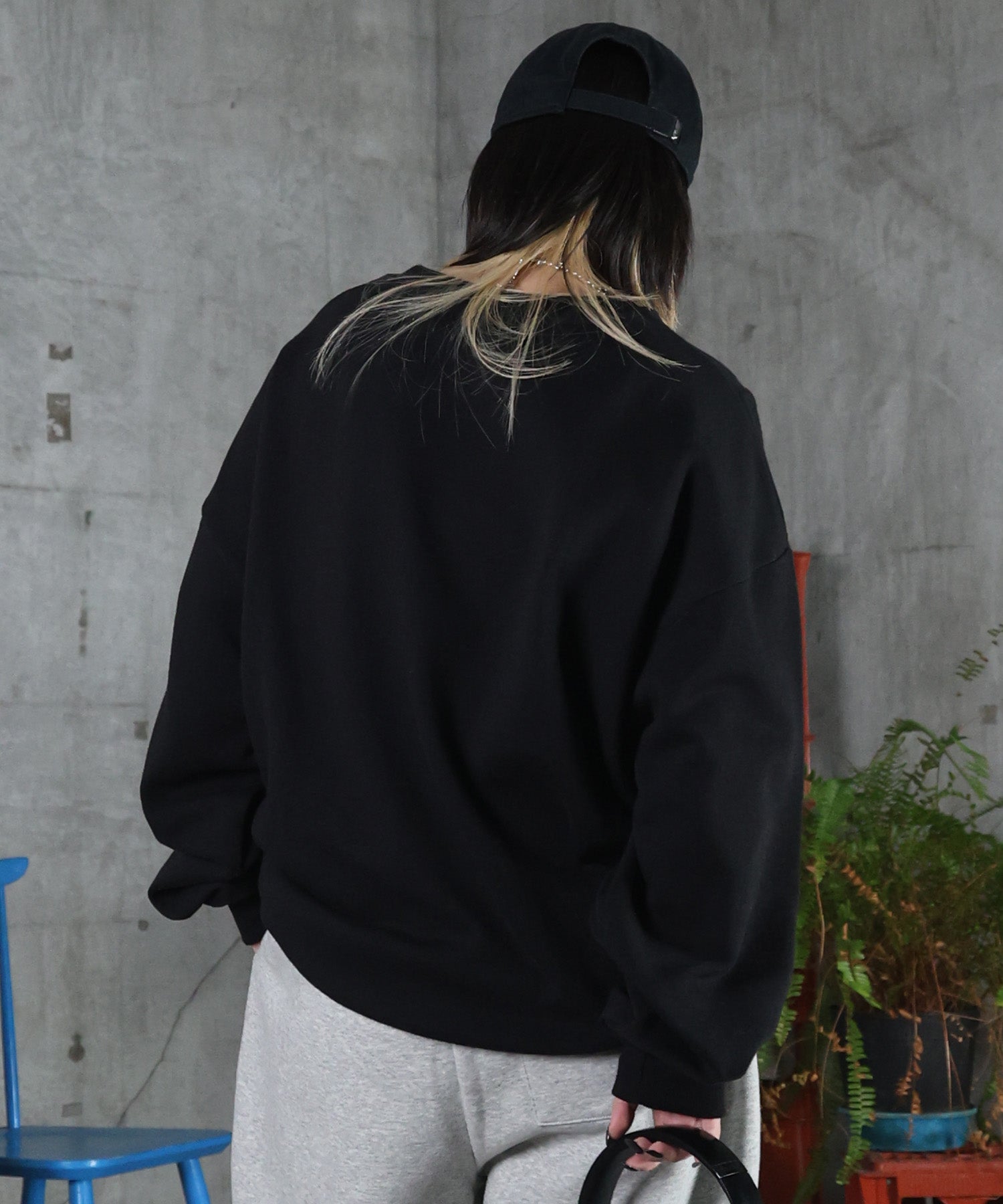 裏起毛 ハートワンポイント刺繍クルーネックスウェット