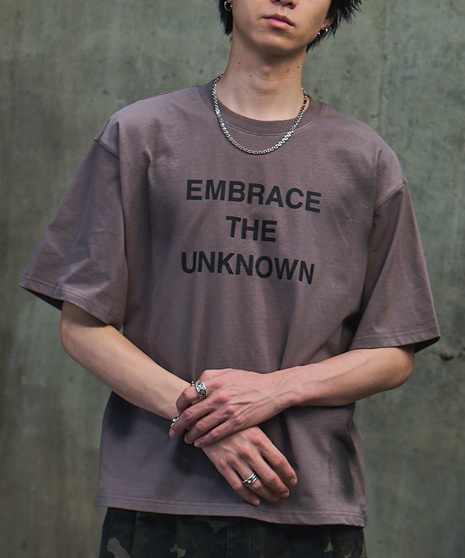 VINTAGE LIKE SPRAYED LOGO T-SHIRT / ヴィンテージ風スプレーロゴTシャツ