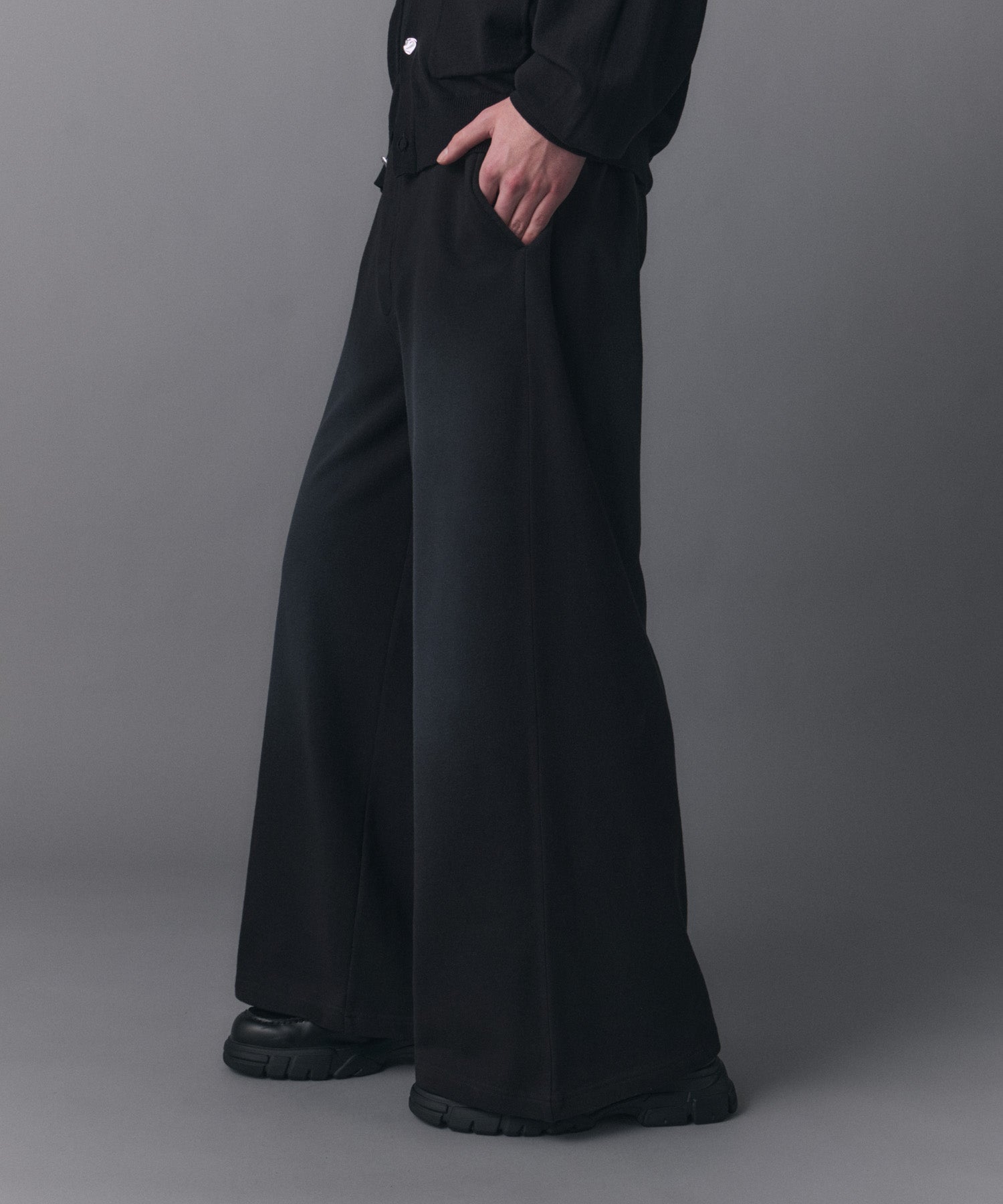 Blasted Sweat Flare Pants / ブレストスウェットフレアパンツ