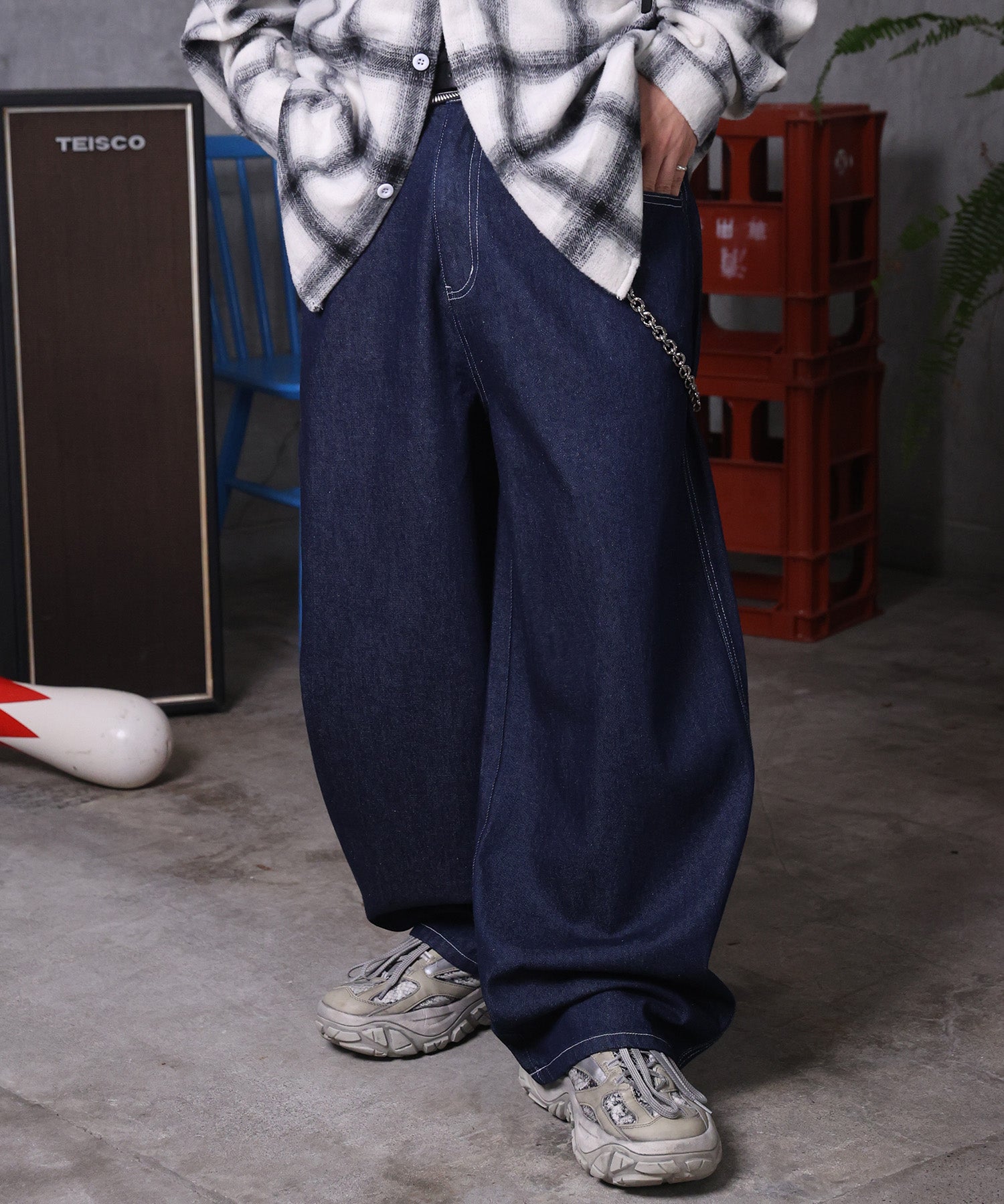 バレルレッグ リジット デニムパンツ