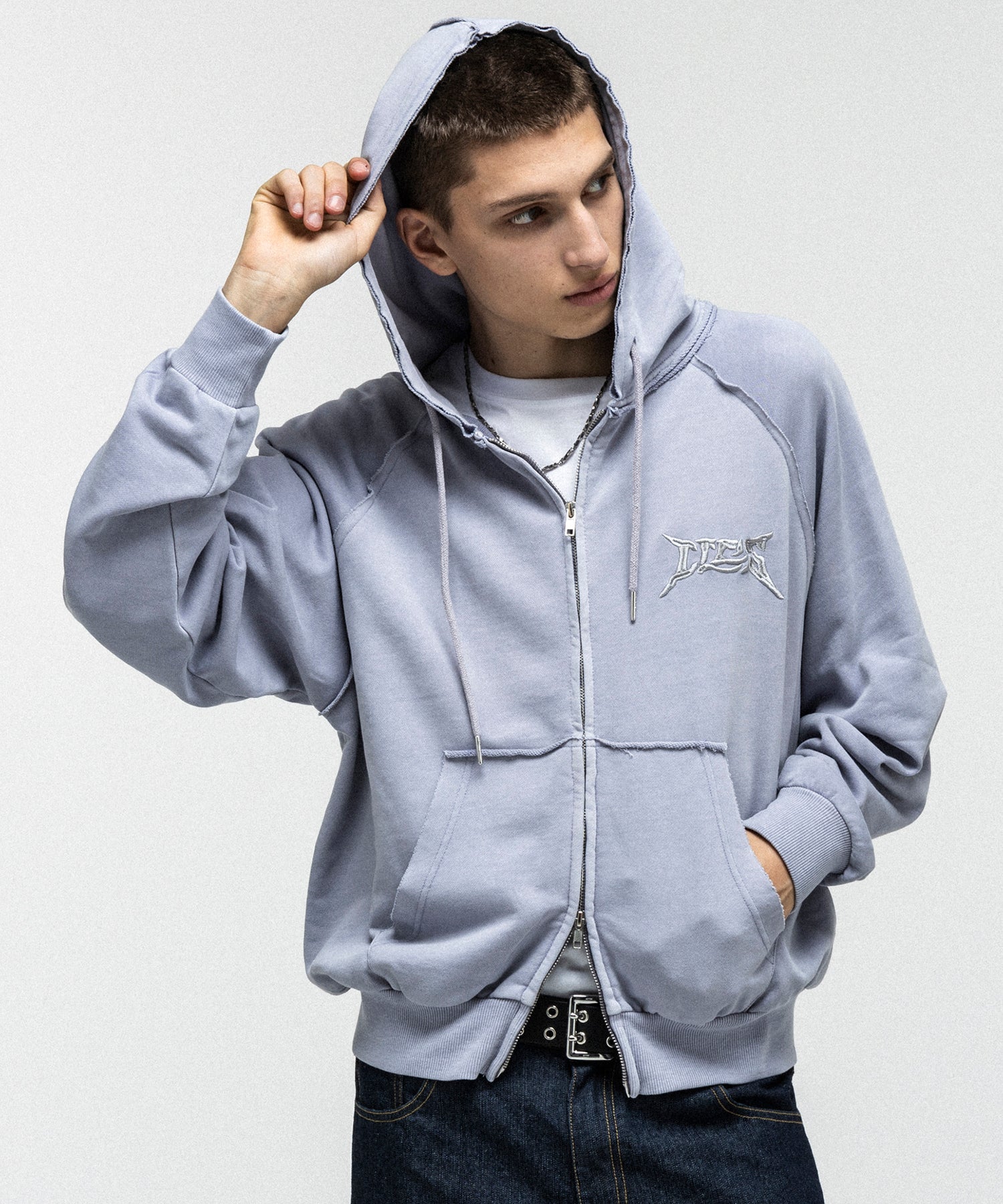 "ILL'S" LOGO Embroidery FULL ZIP HOODIE / "ILL'S" LOGO刺繍フルジップフーディー