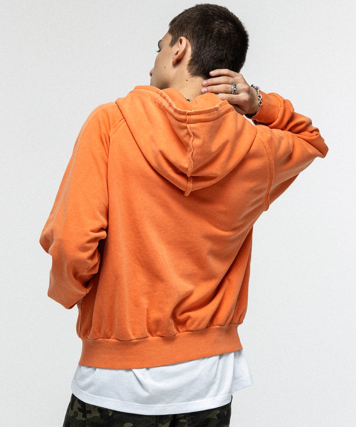 "ILL'S" LOGO Embroidery FULL ZIP HOODIE / "ILL'S" LOGO刺繍フルジップフーディー